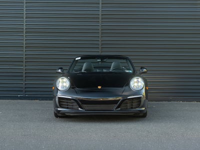 2017 Porsche 911 Carrera 4S