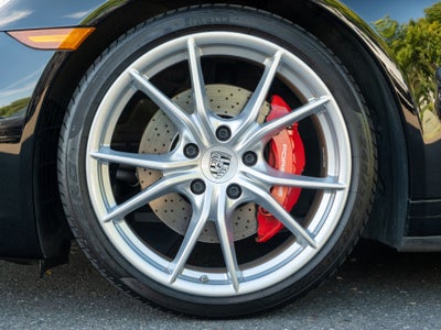 2017 Porsche 911 Carrera 4S