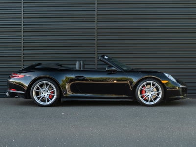 2017 Porsche 911 Carrera 4S