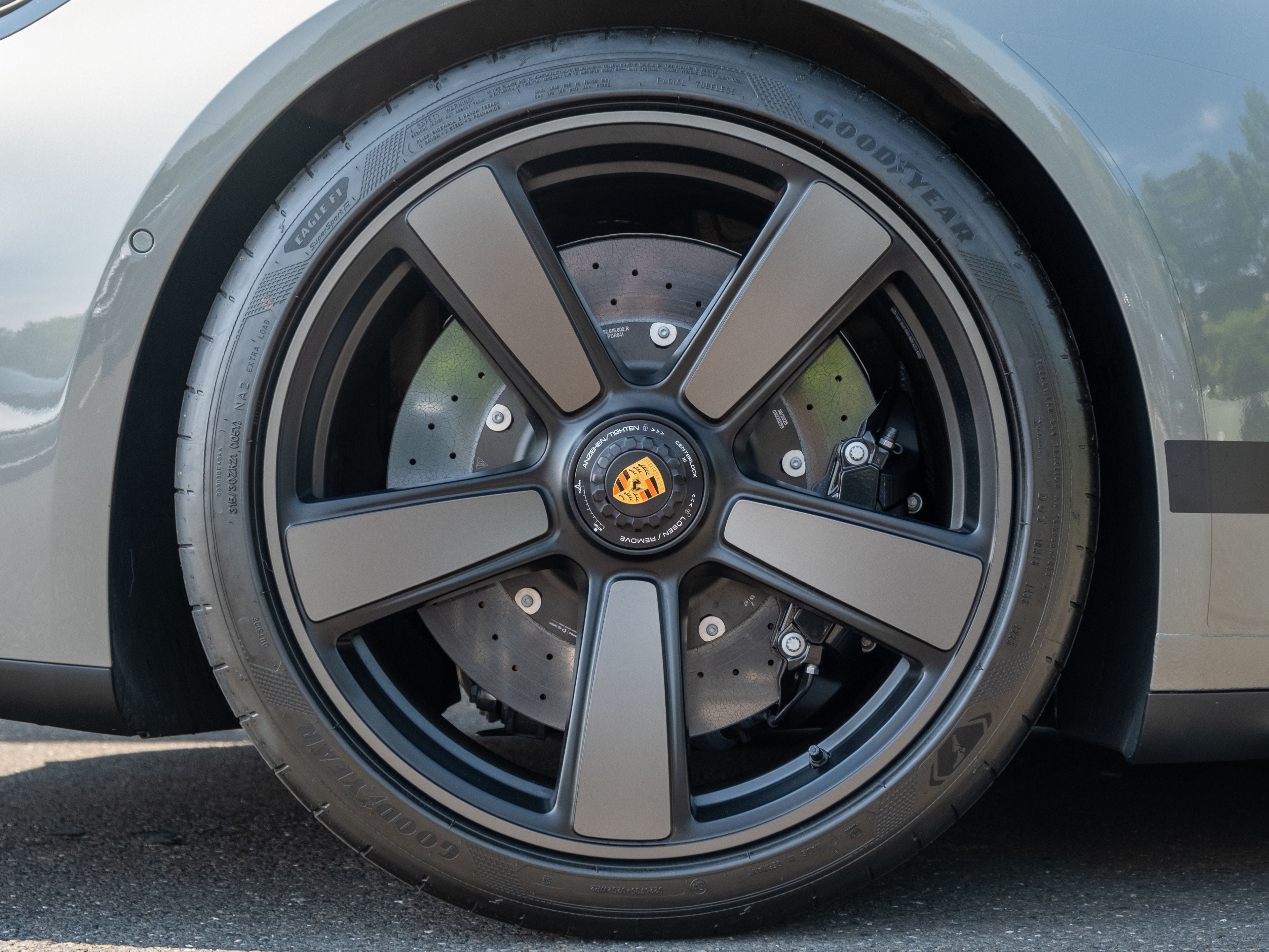 2026 Porsche 911 Carrera GTS Spirit 70