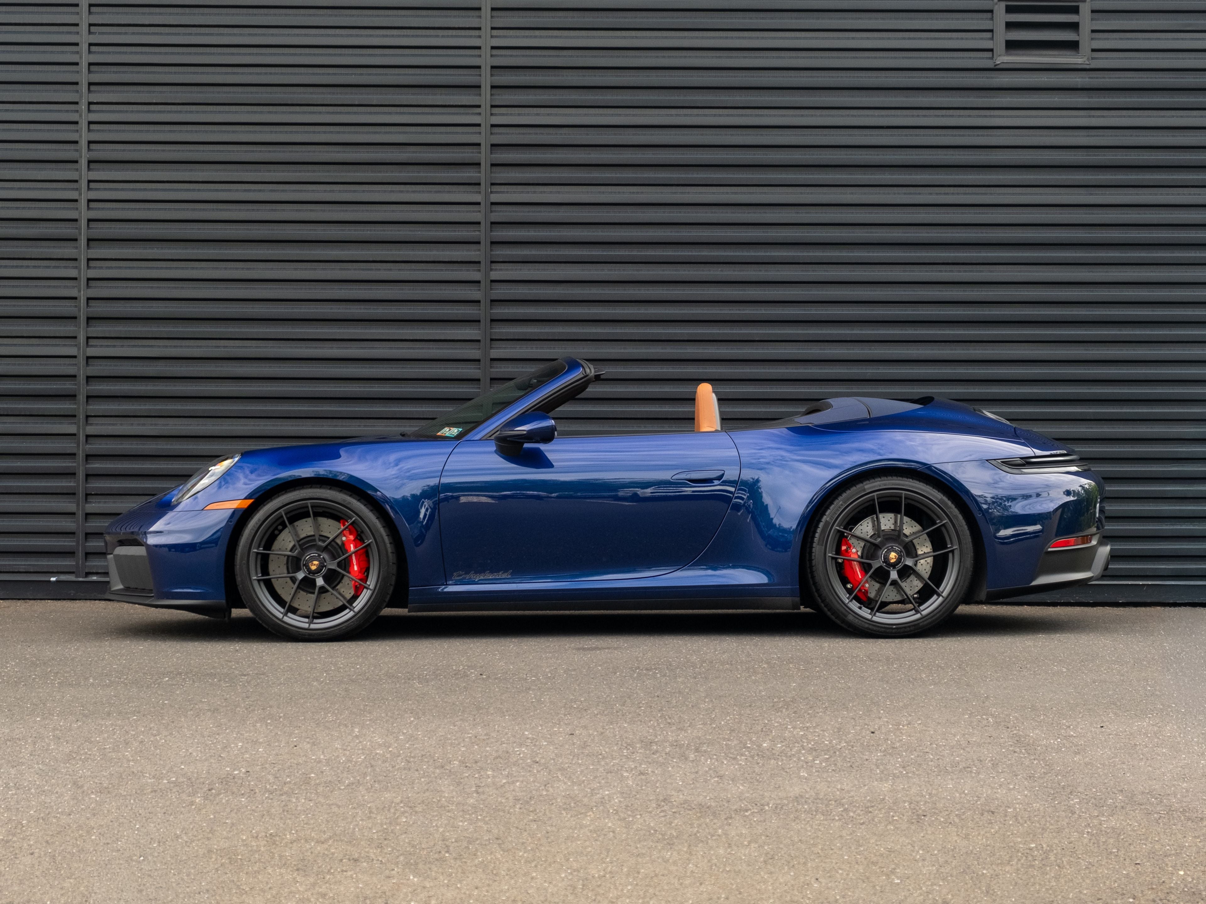 2025 Porsche 911 Carrera GTS