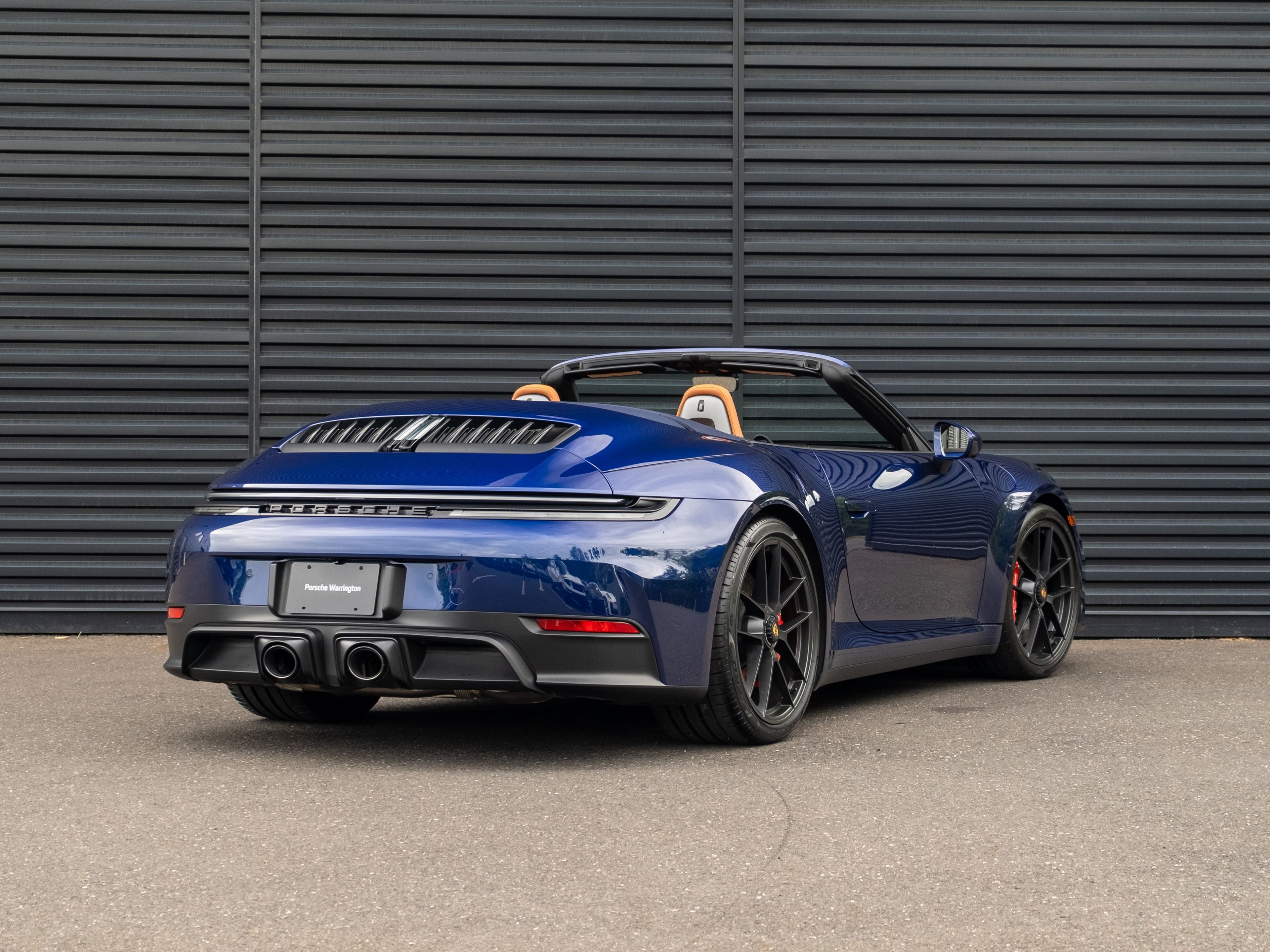 2025 Porsche 911 Carrera GTS