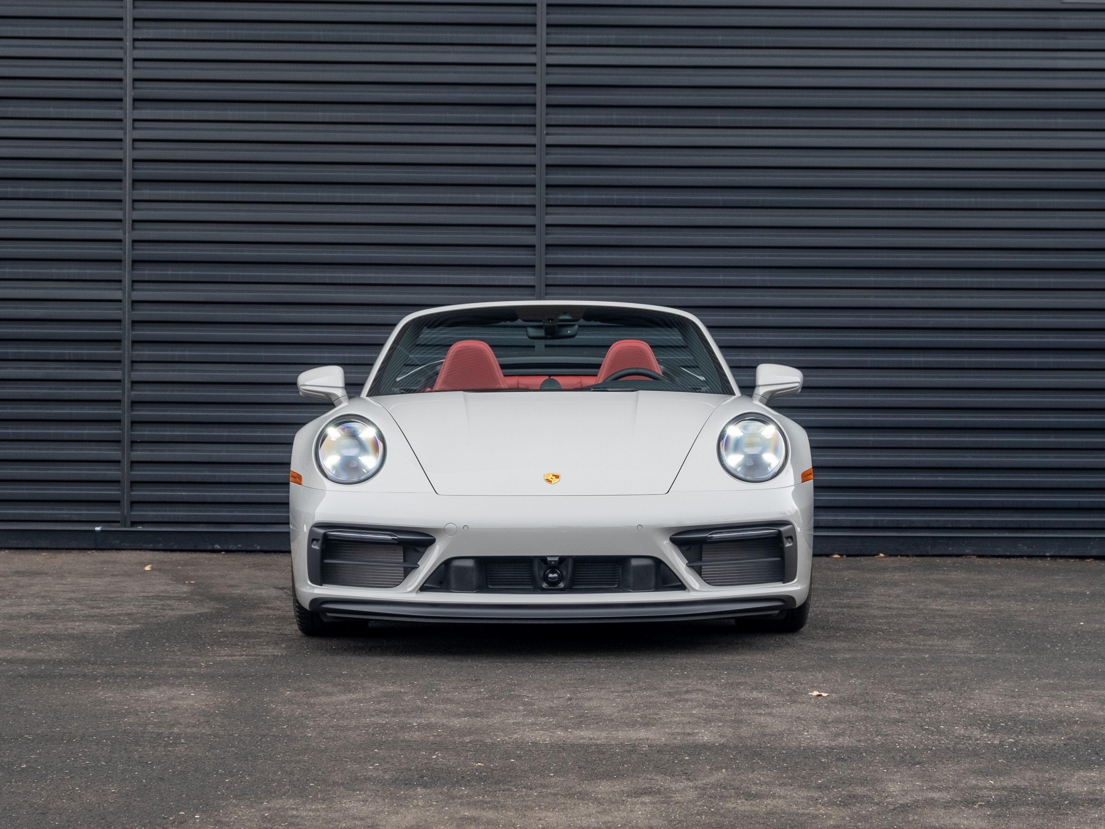 2022 Porsche 911 Carrera 4 GTS