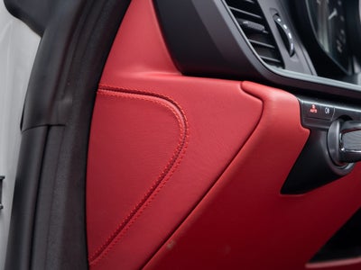 2022 Porsche 911 Carrera 4 GTS