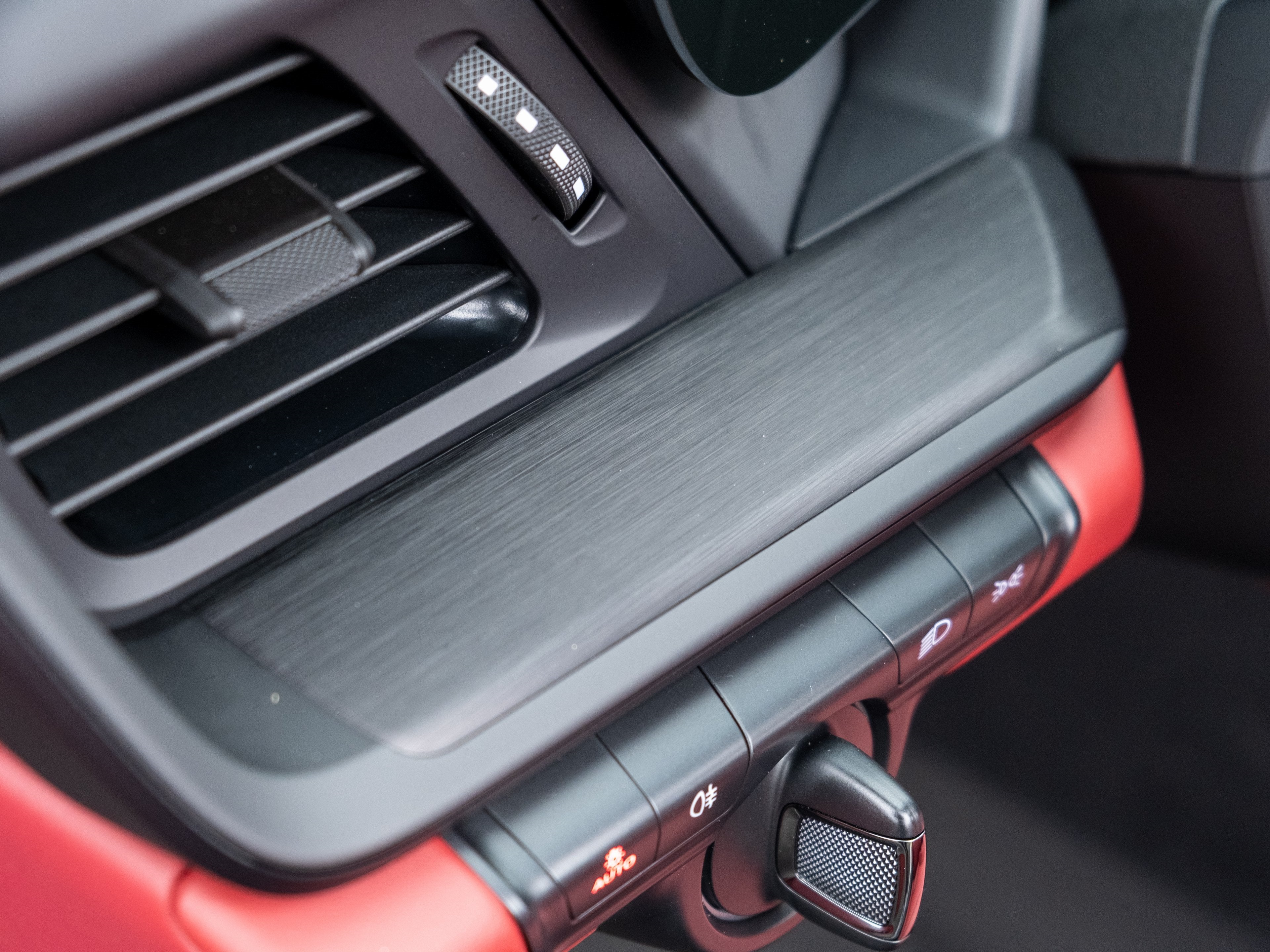 2022 Porsche 911 Carrera 4 GTS