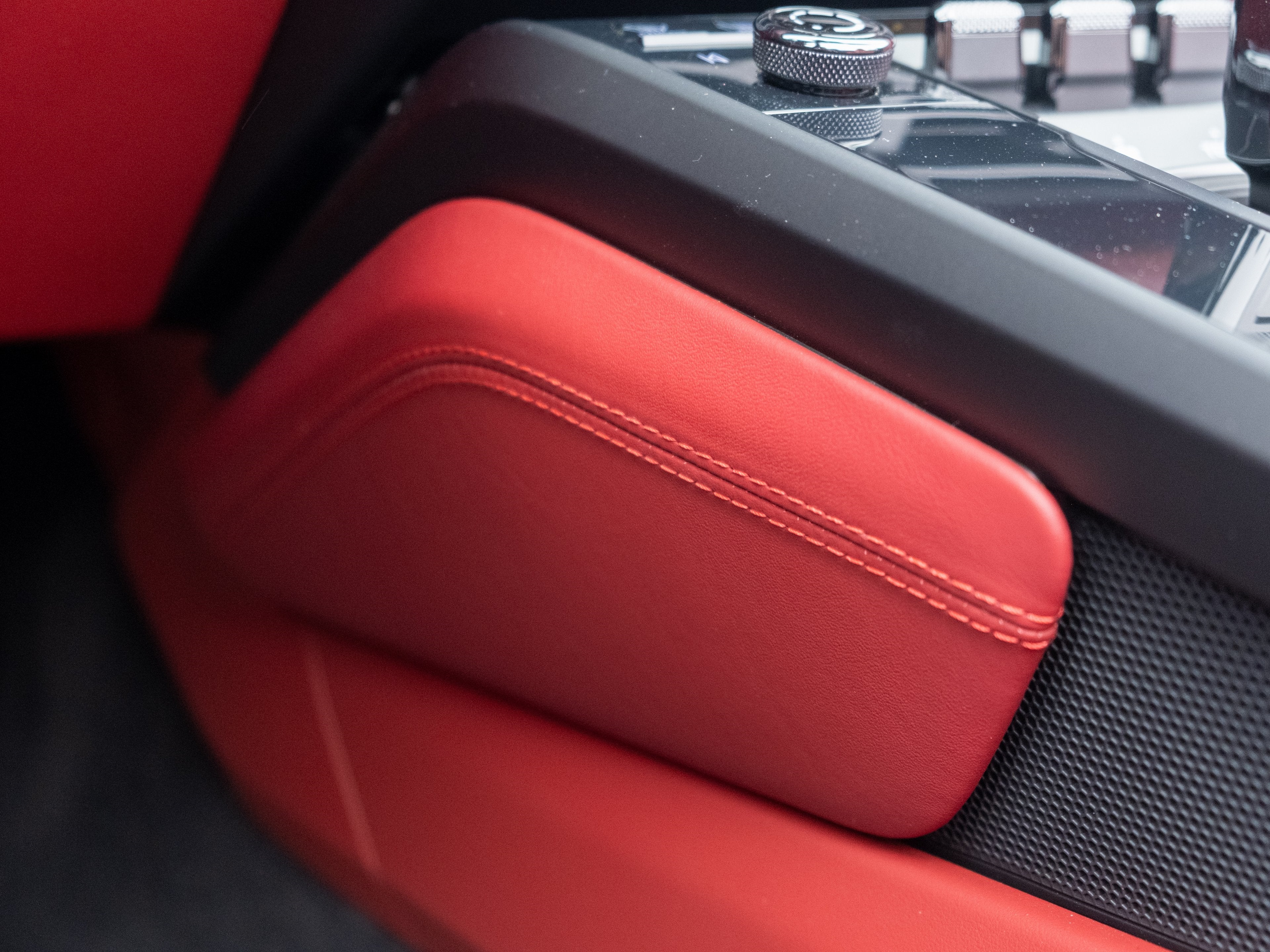 2022 Porsche 911 Carrera 4 GTS