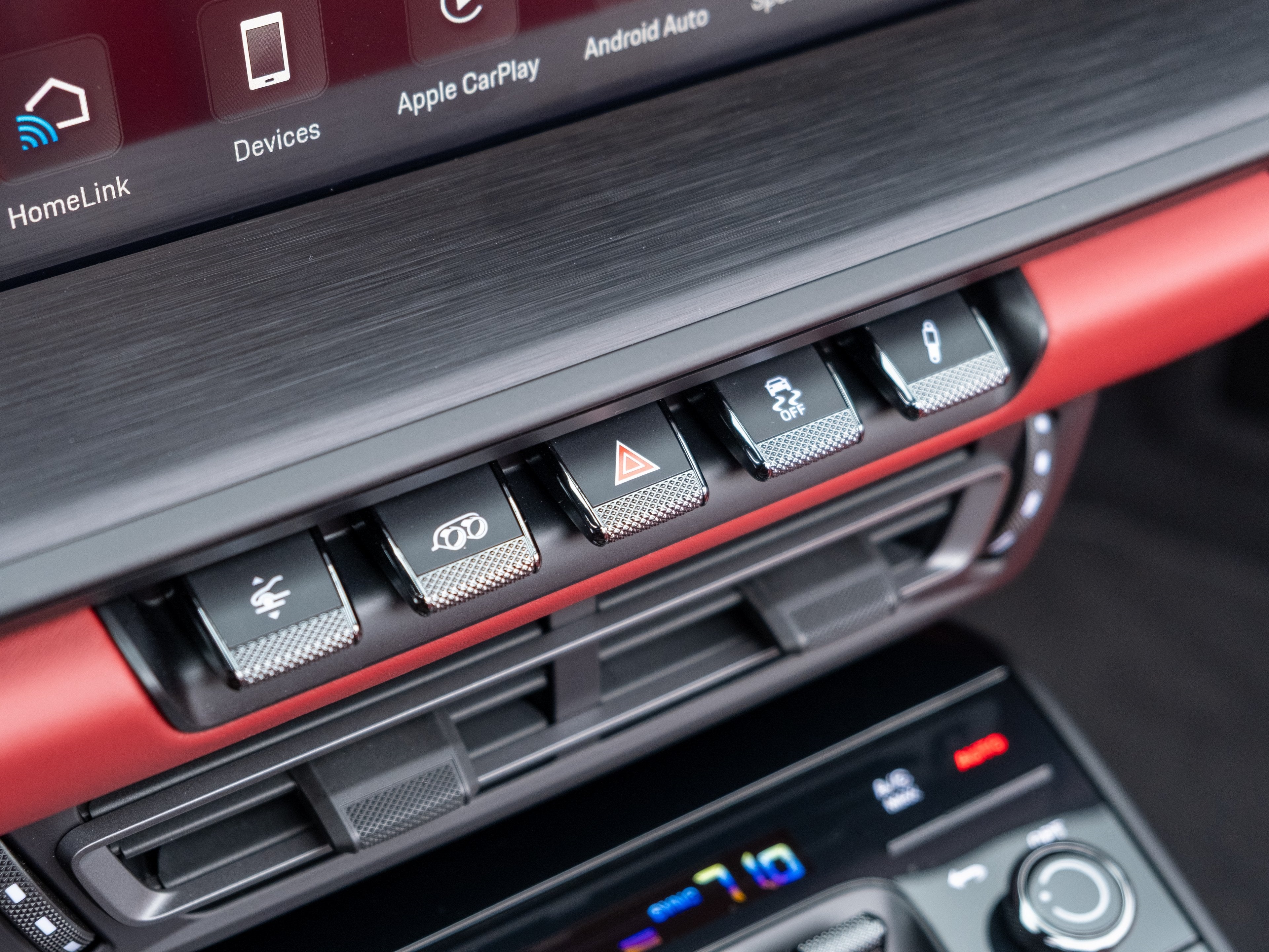 2022 Porsche 911 Carrera 4 GTS