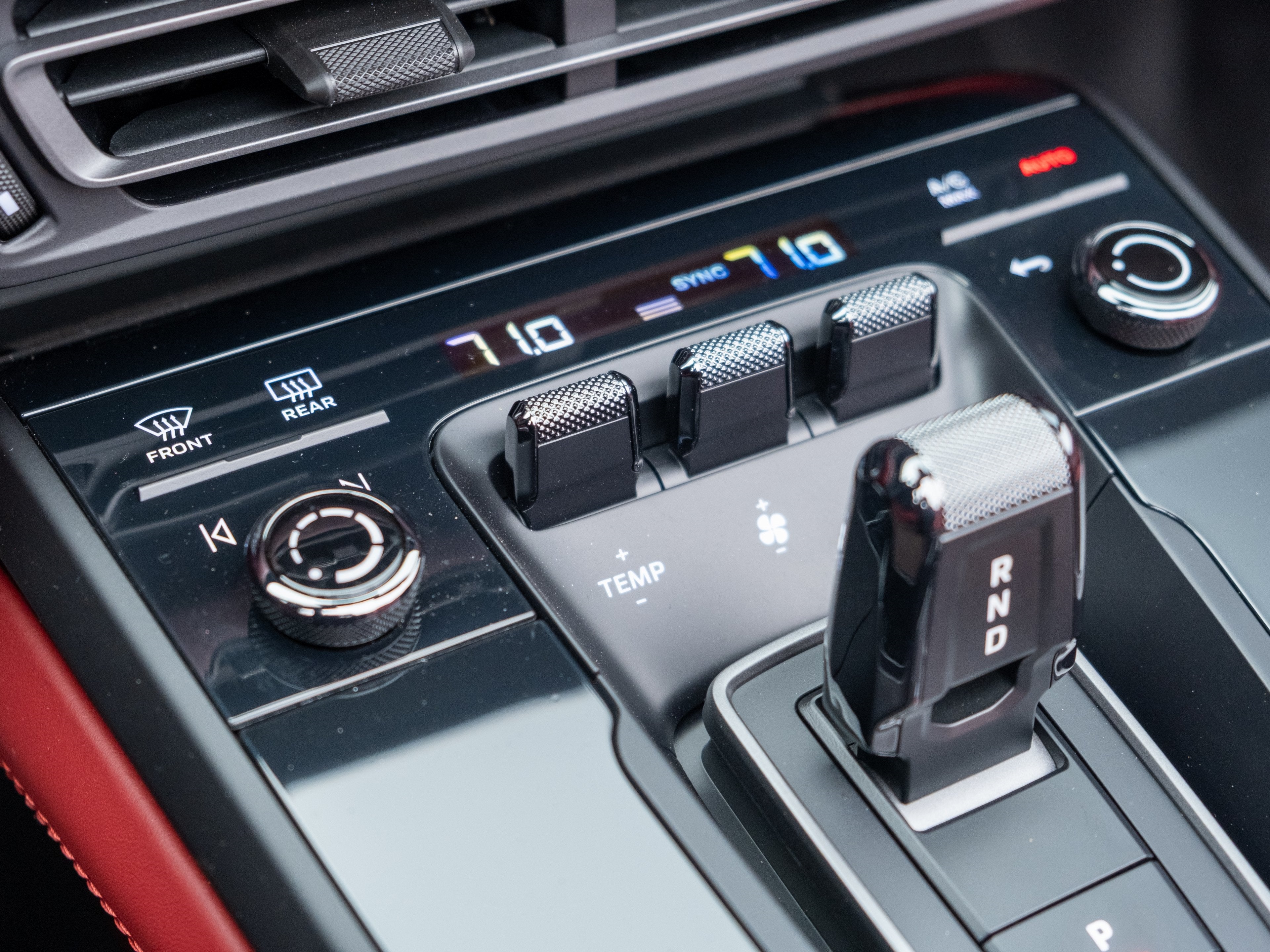 2022 Porsche 911 Carrera 4 GTS