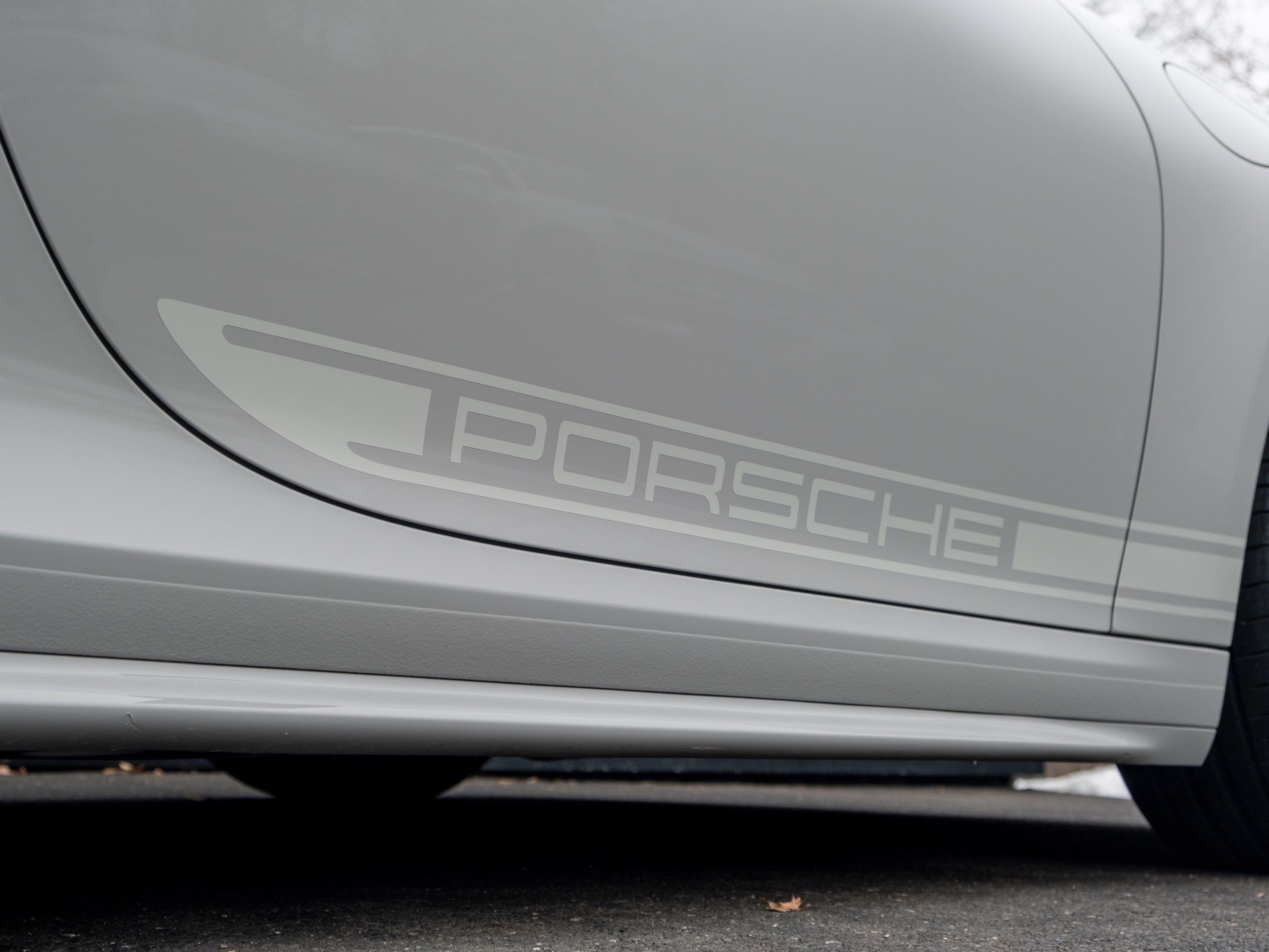 2022 Porsche 911 Carrera 4 GTS