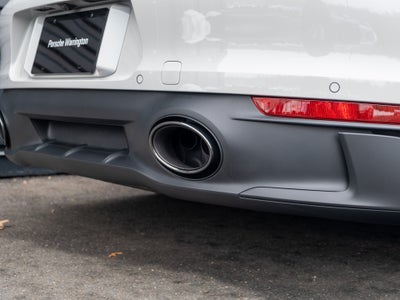 2022 Porsche 911 Carrera 4 GTS