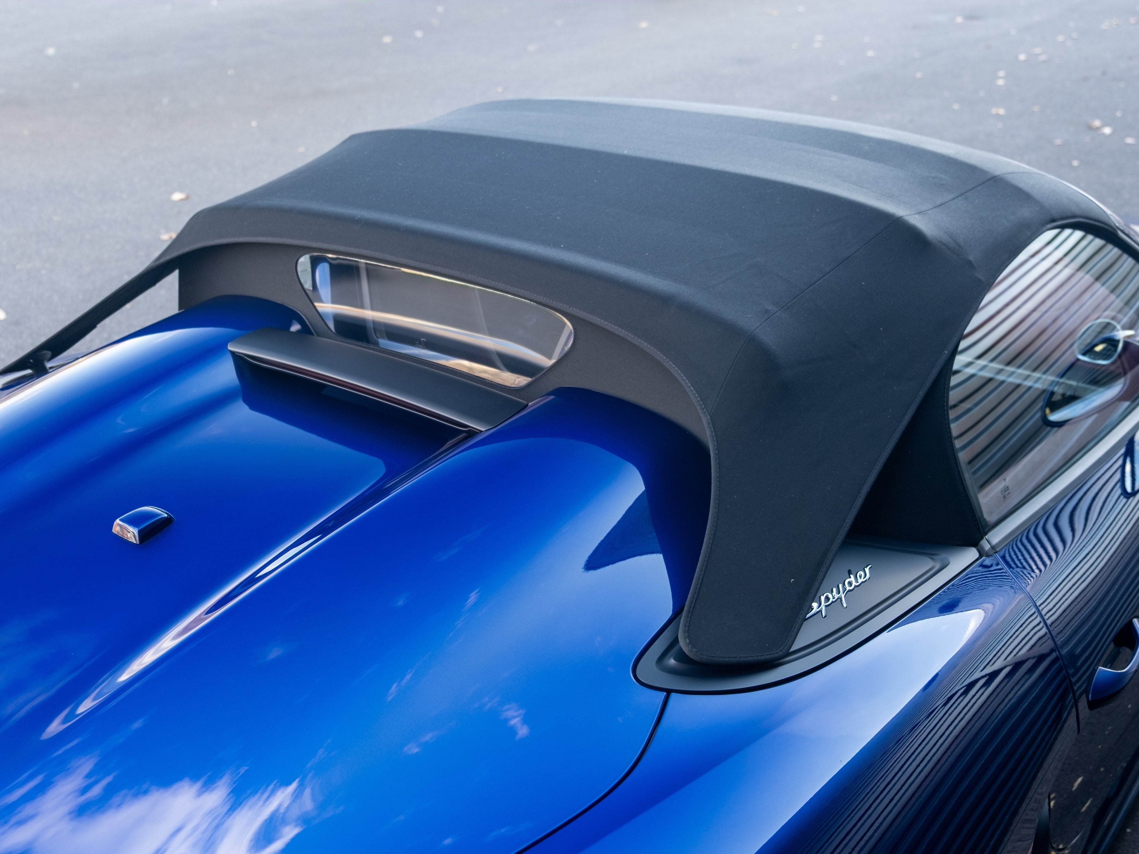 2021 Porsche 718 Spyder Base