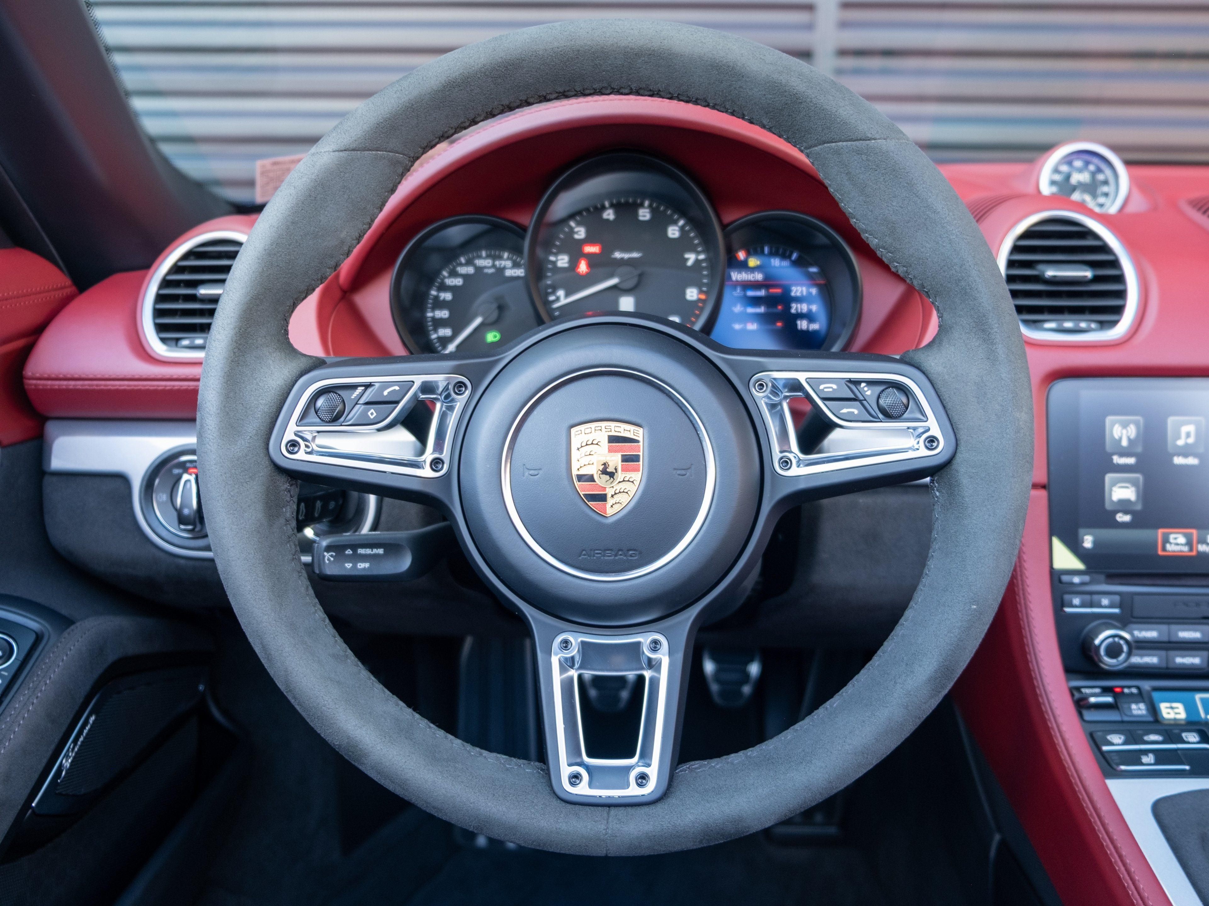 2021 Porsche 718 Spyder Base