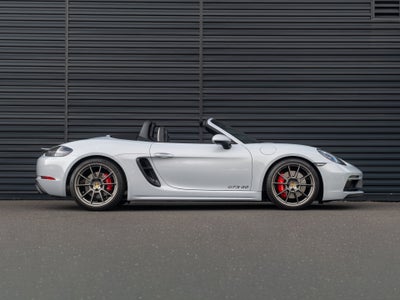 2024 Porsche 718 Boxster GTS