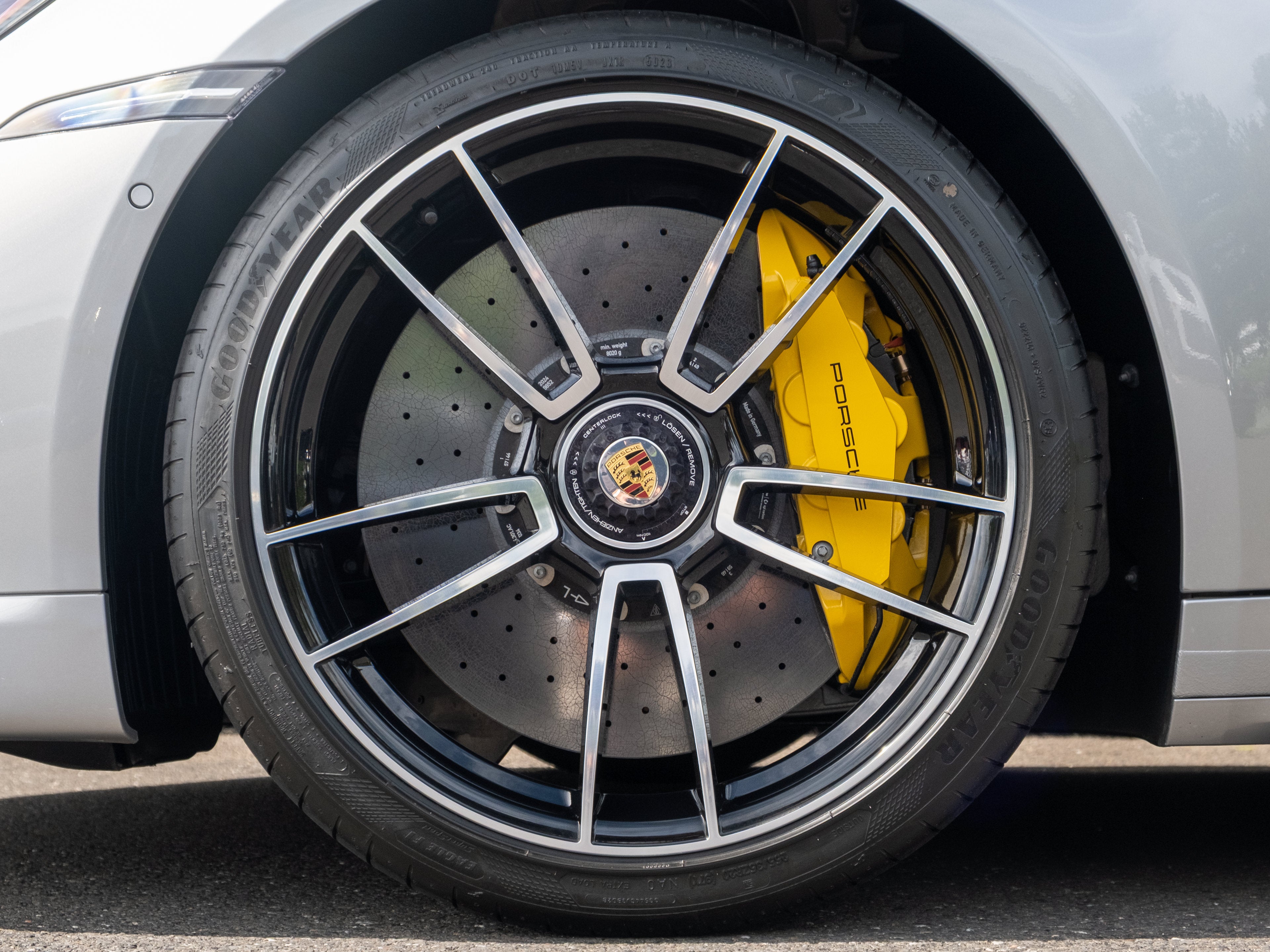 2024 Porsche 911 Turbo S