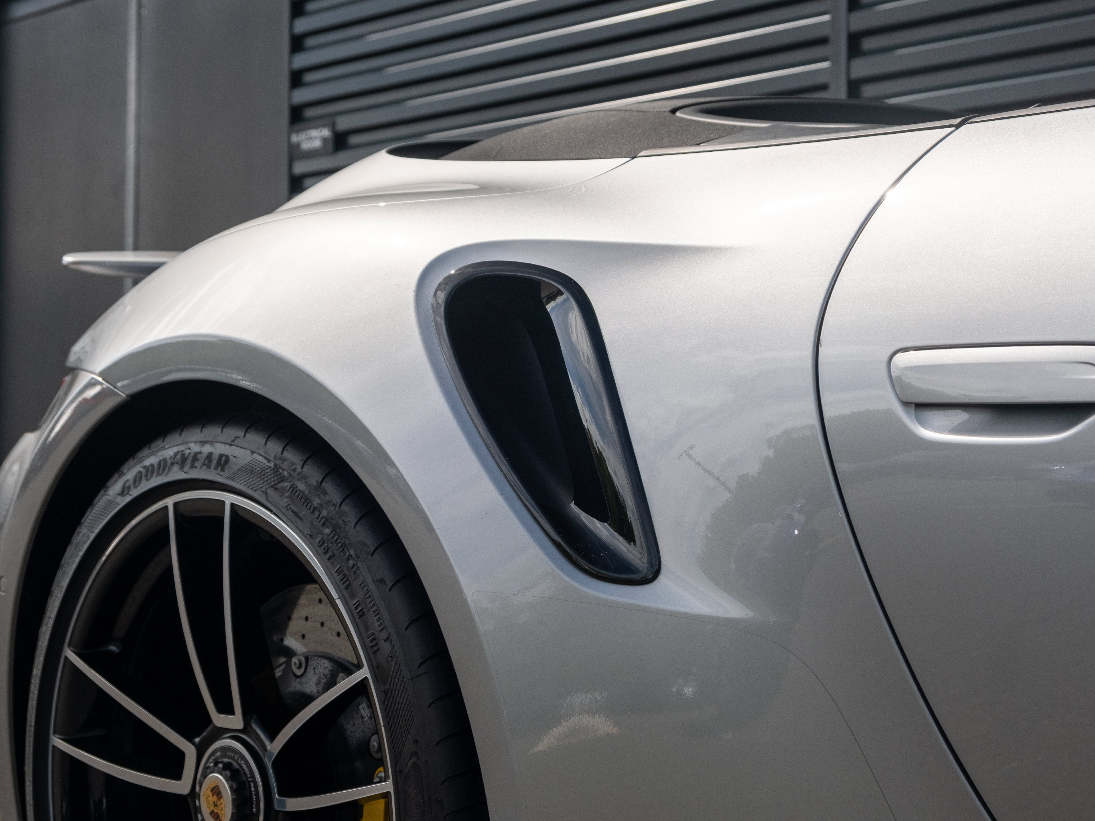 2024 Porsche 911 Turbo S