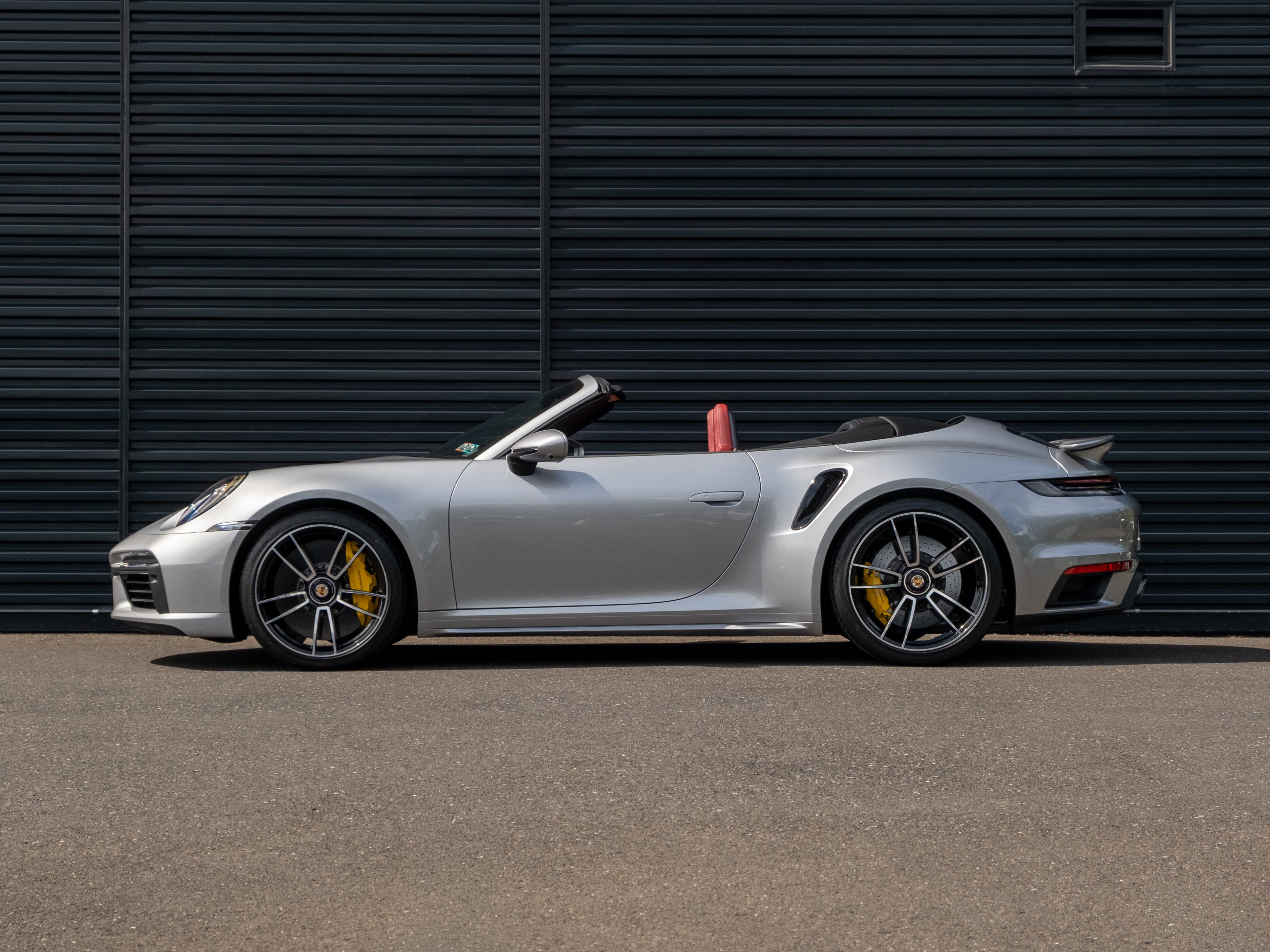 2024 Porsche 911 Turbo S