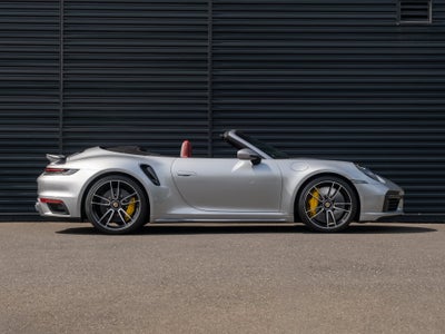 2024 Porsche 911 Turbo S