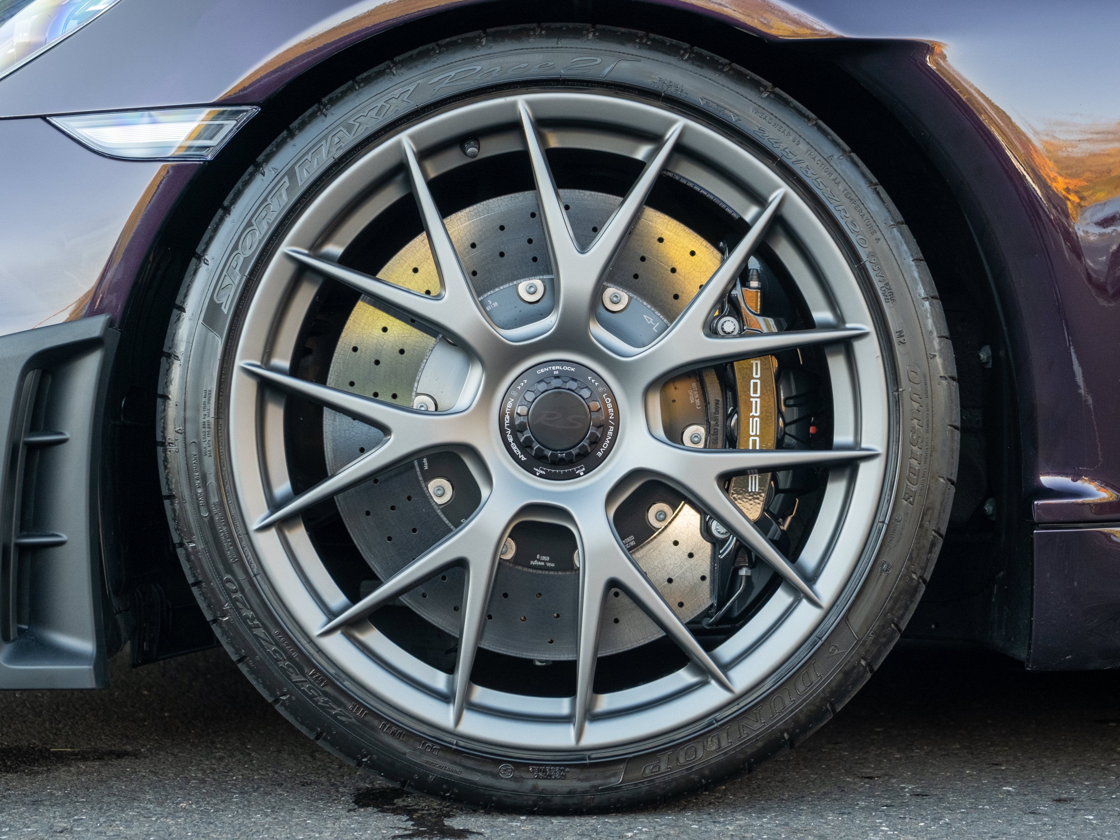 2025 Porsche 718 Spyder RS