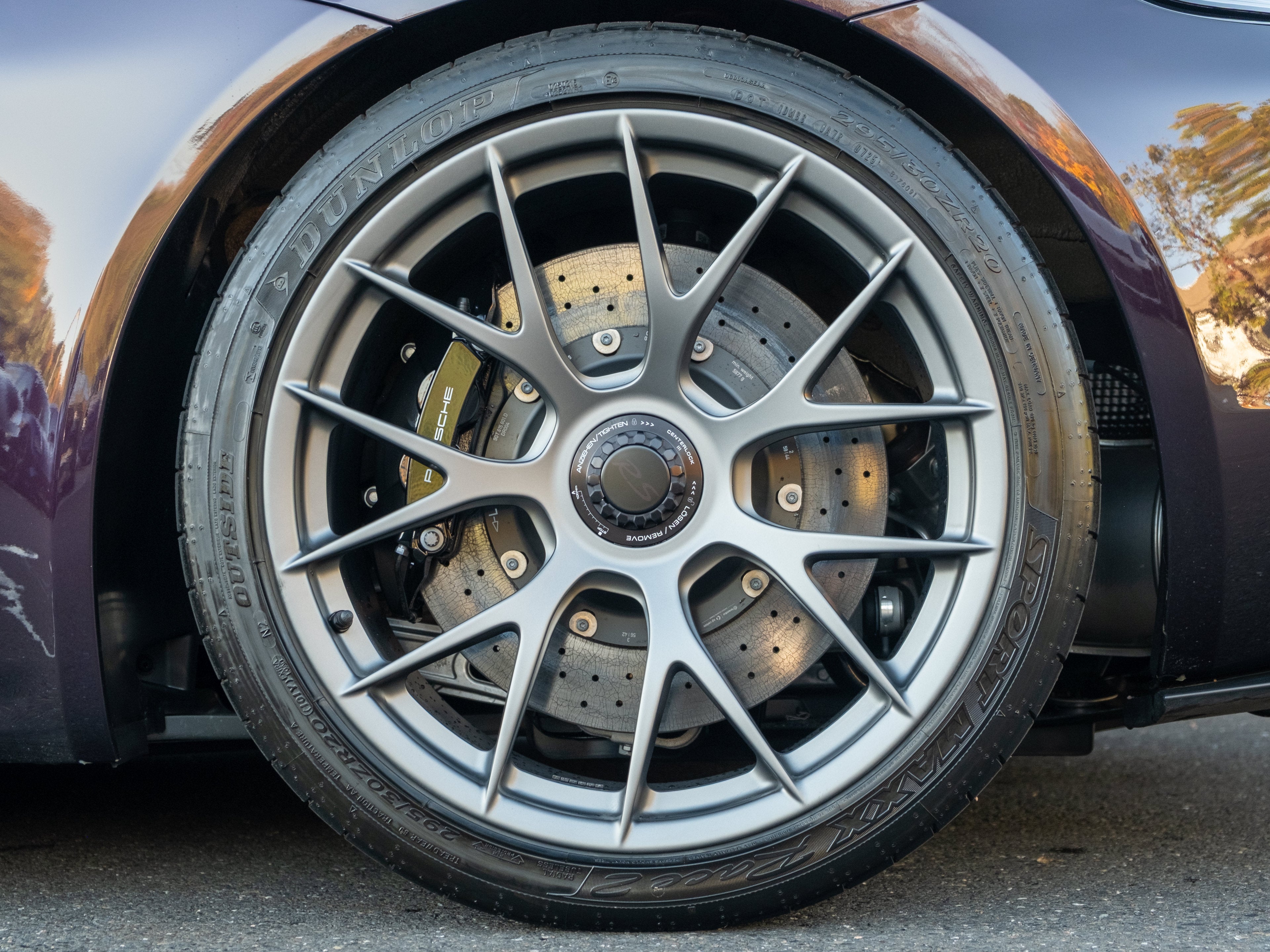2025 Porsche 718 Spyder RS