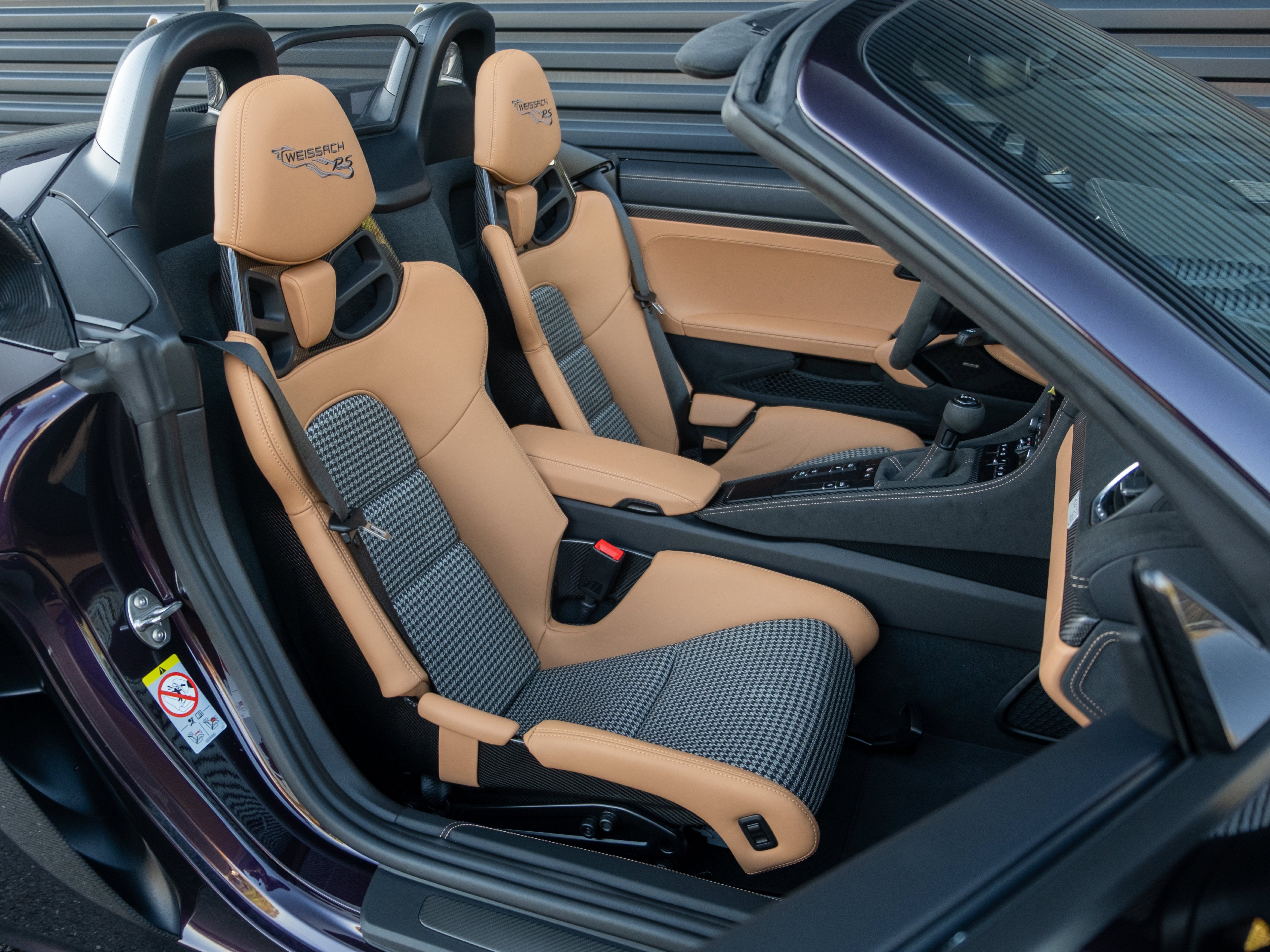 2025 Porsche 718 Spyder RS