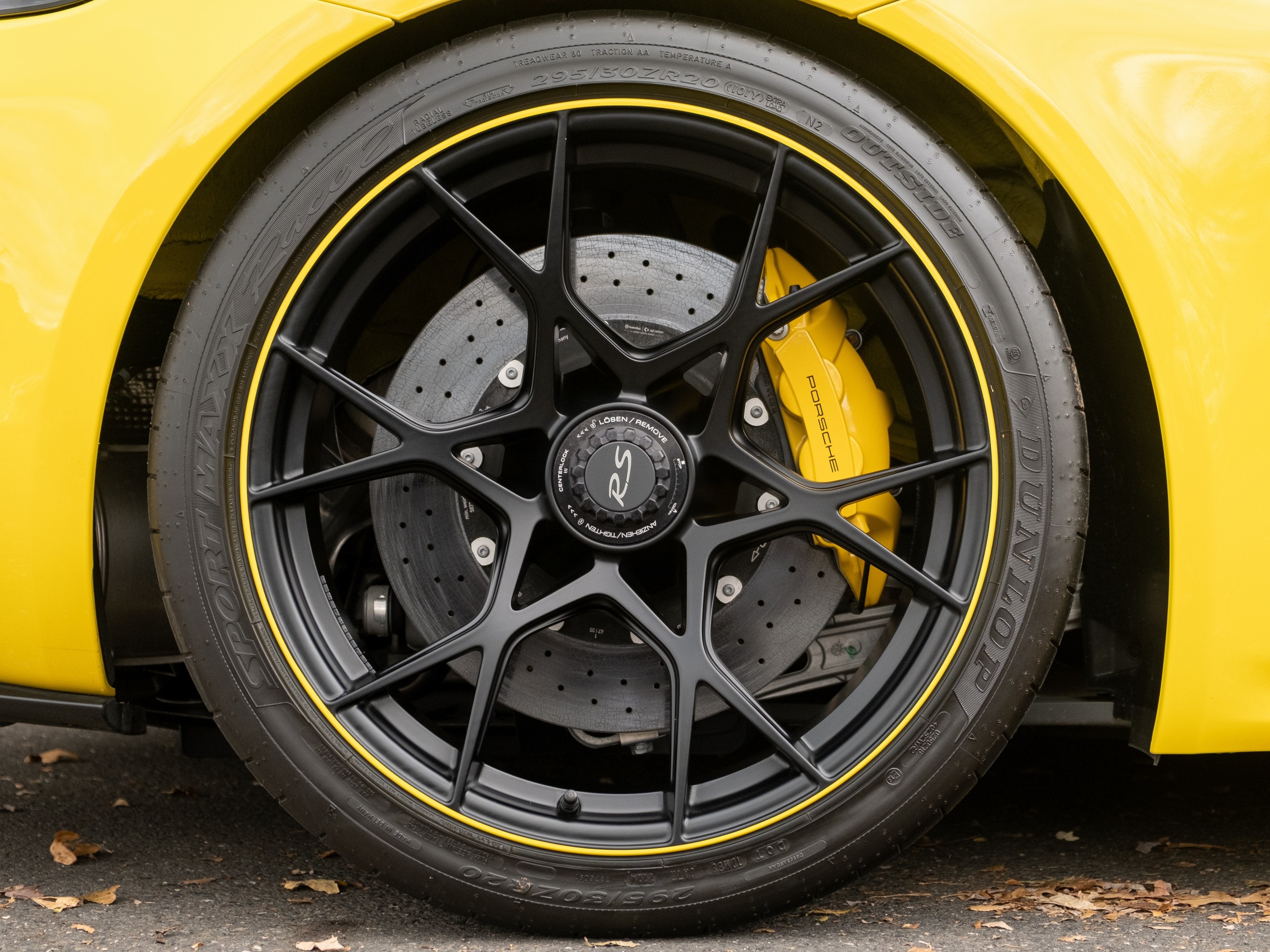 2024 Porsche 718 Spyder RS