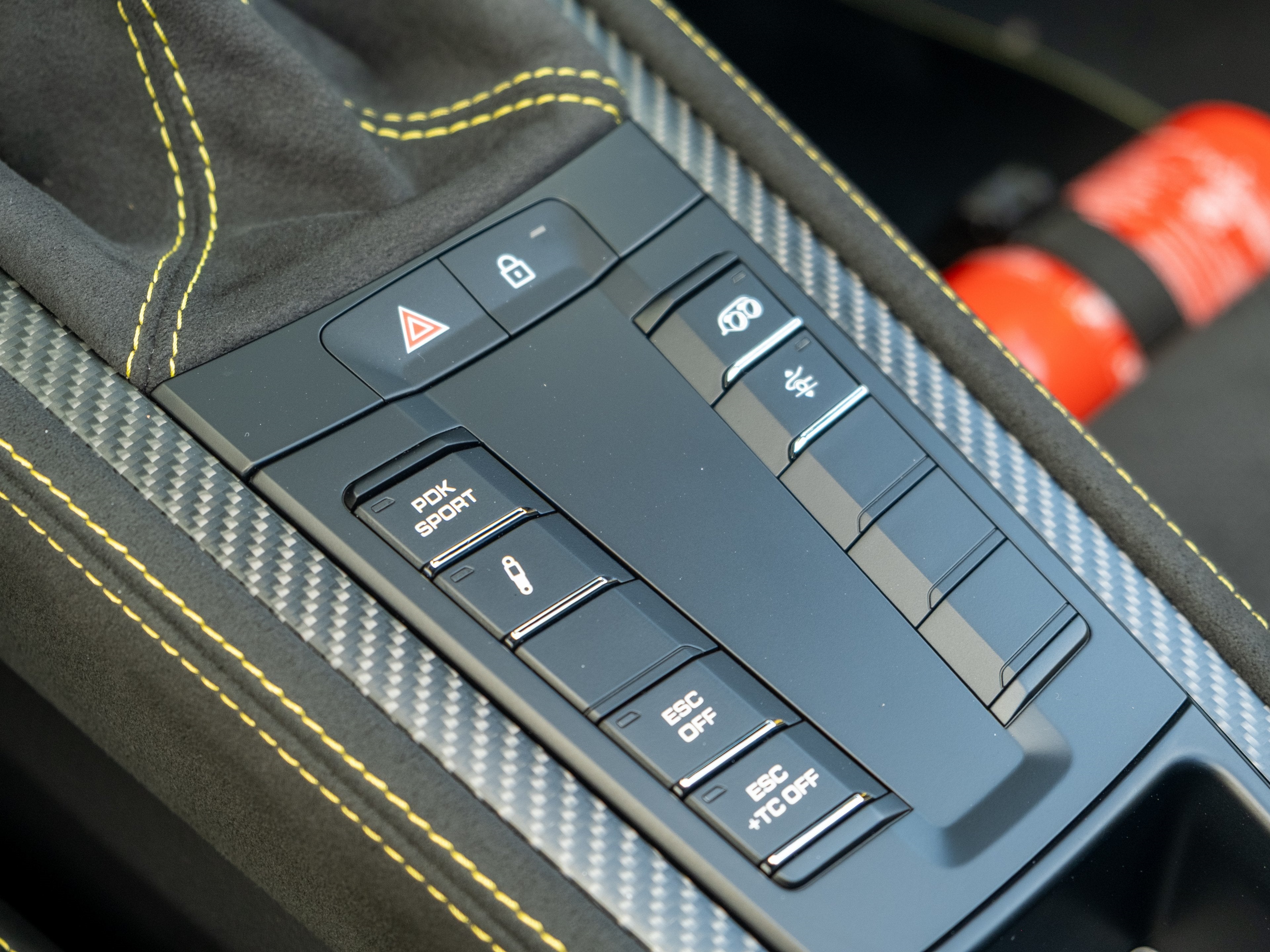 2024 Porsche 718 Spyder RS