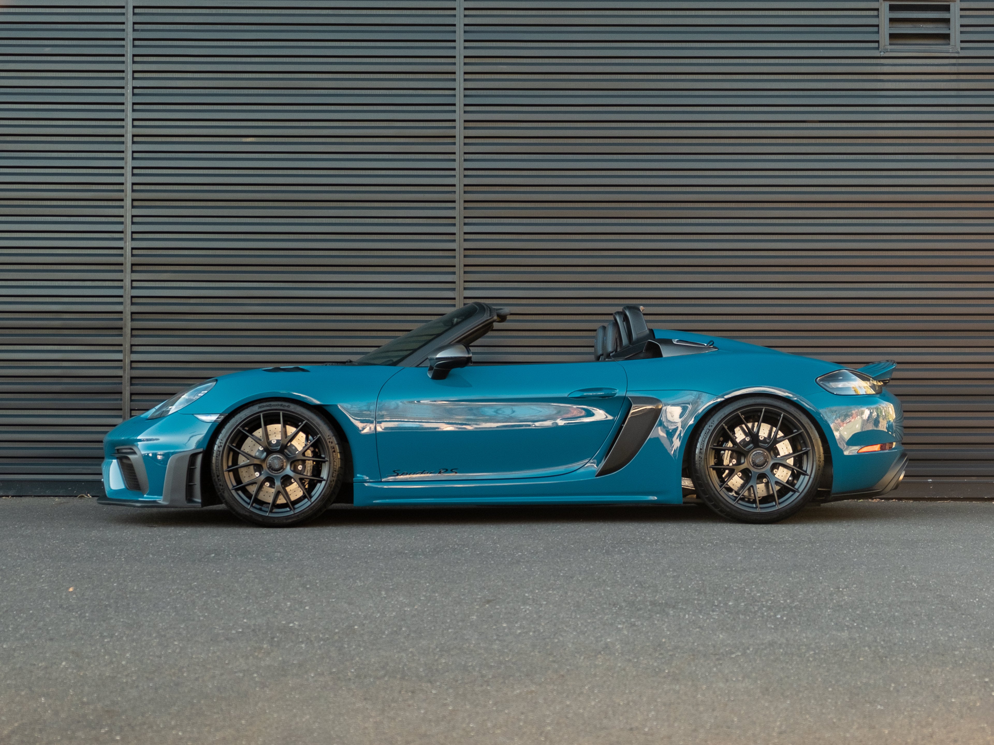 2024 Porsche 718 Spyder RS