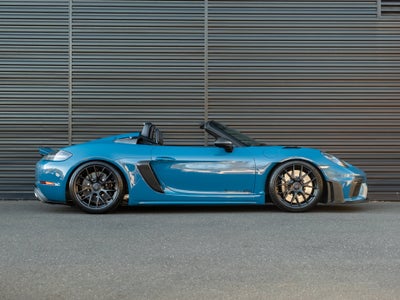 2024 Porsche 718 Spyder RS