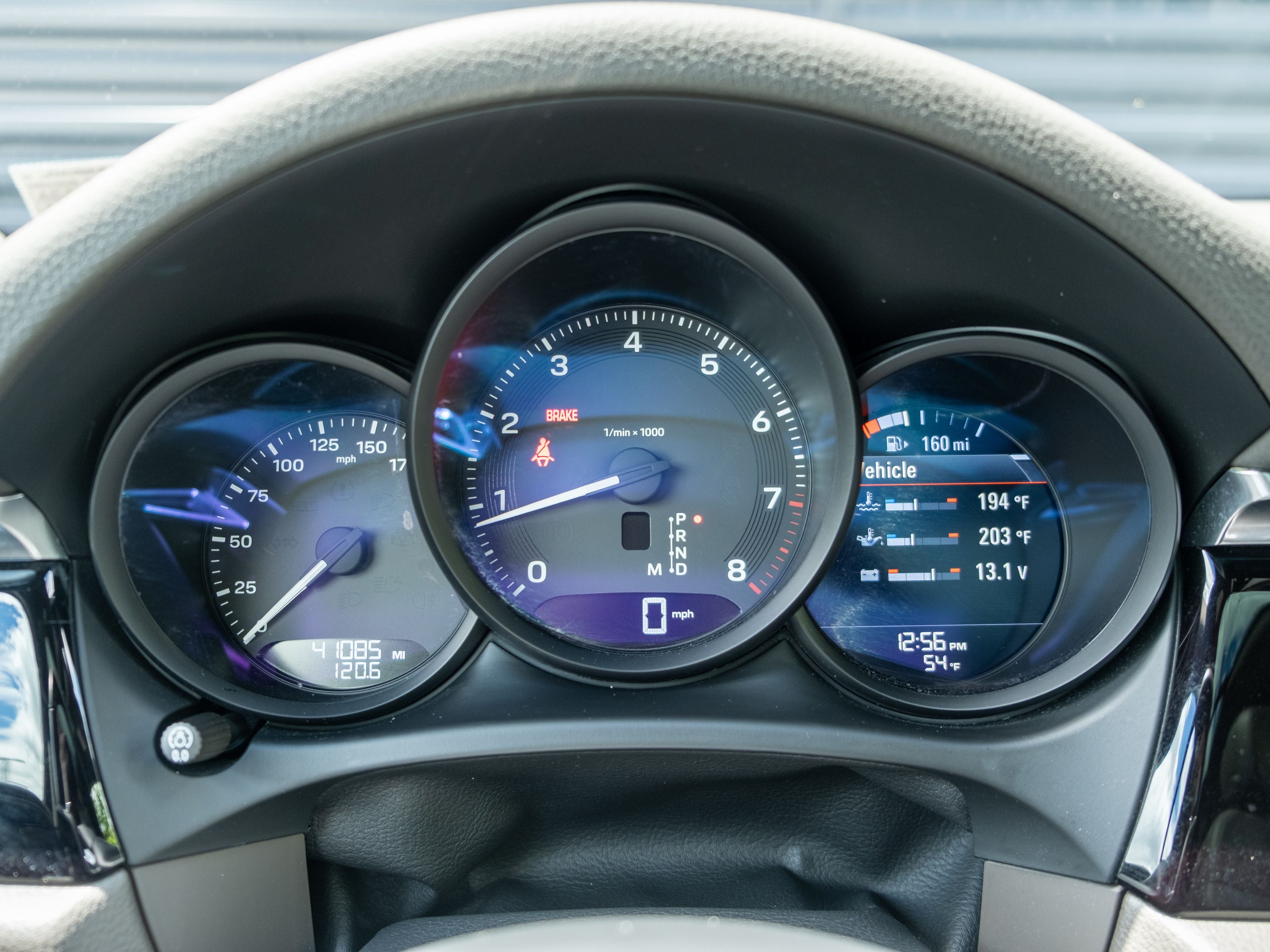 2023 Porsche Macan Base