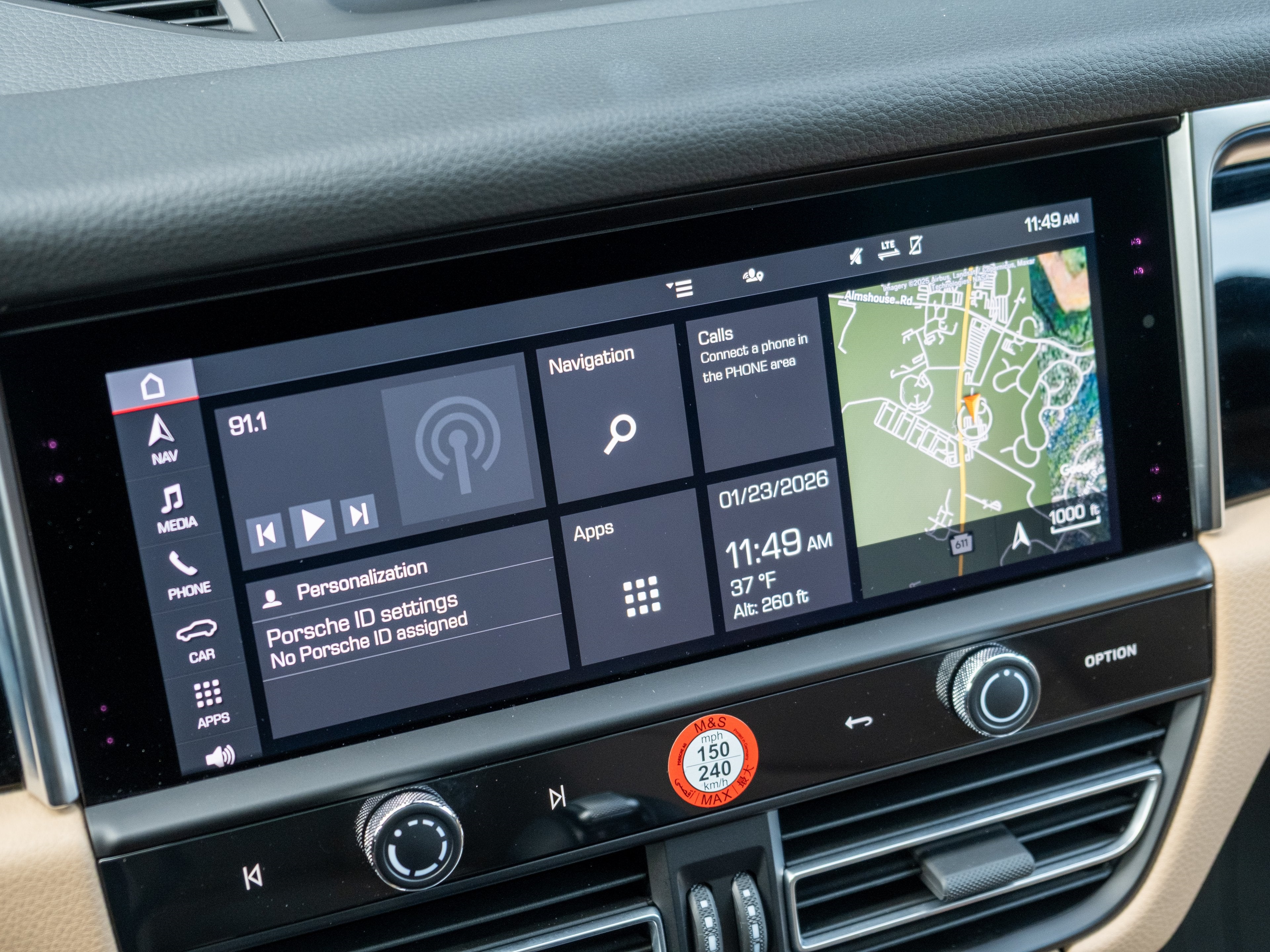 2024 Porsche Macan Base