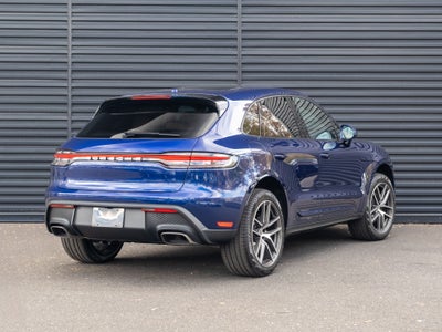 2026 Porsche Macan Base