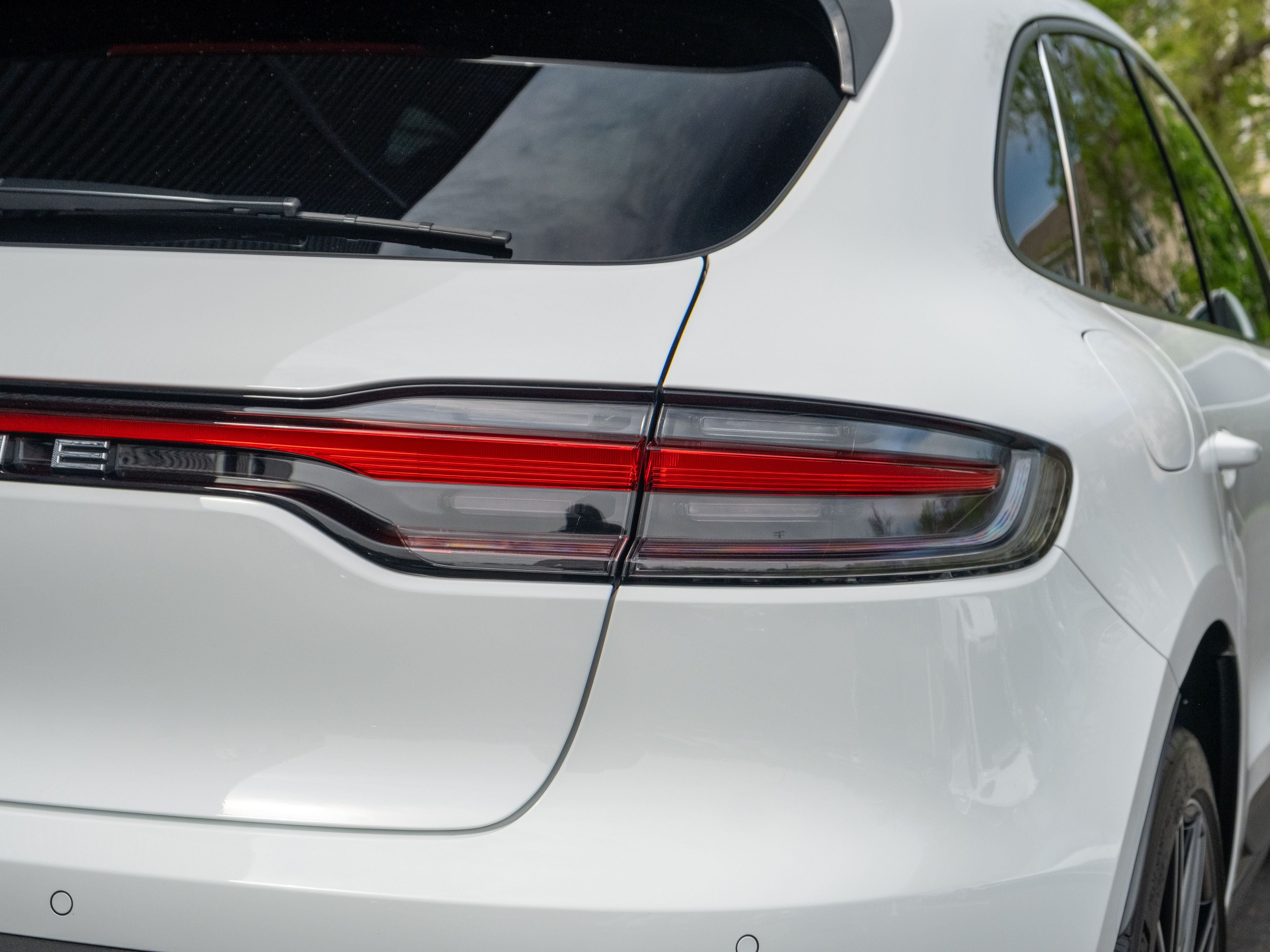 2026 Porsche Macan Base