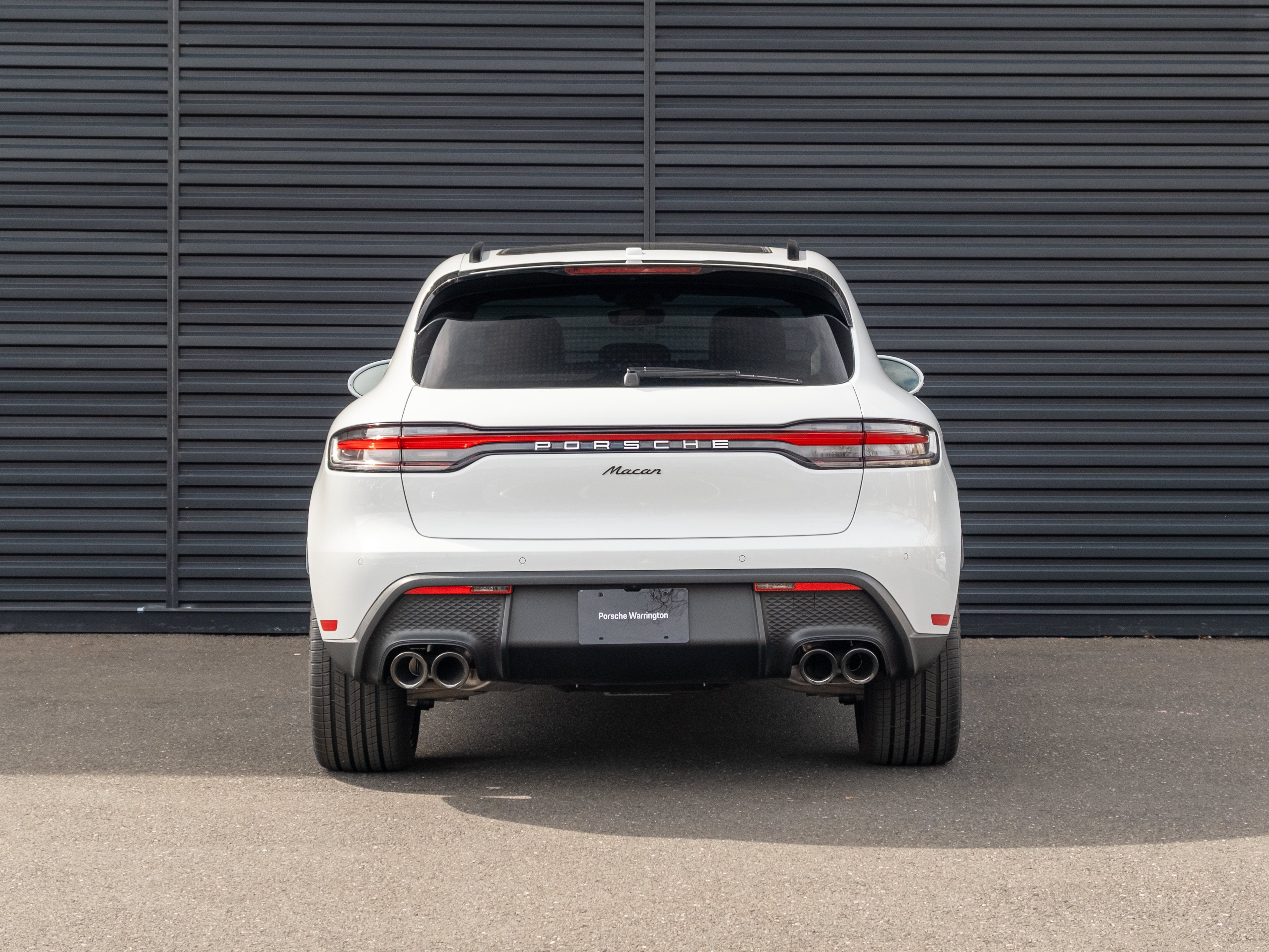 2026 Porsche Macan Base