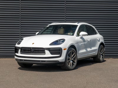 2026 Porsche Macan Base