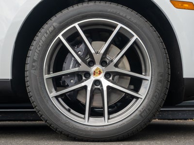 2026 Porsche Macan Base