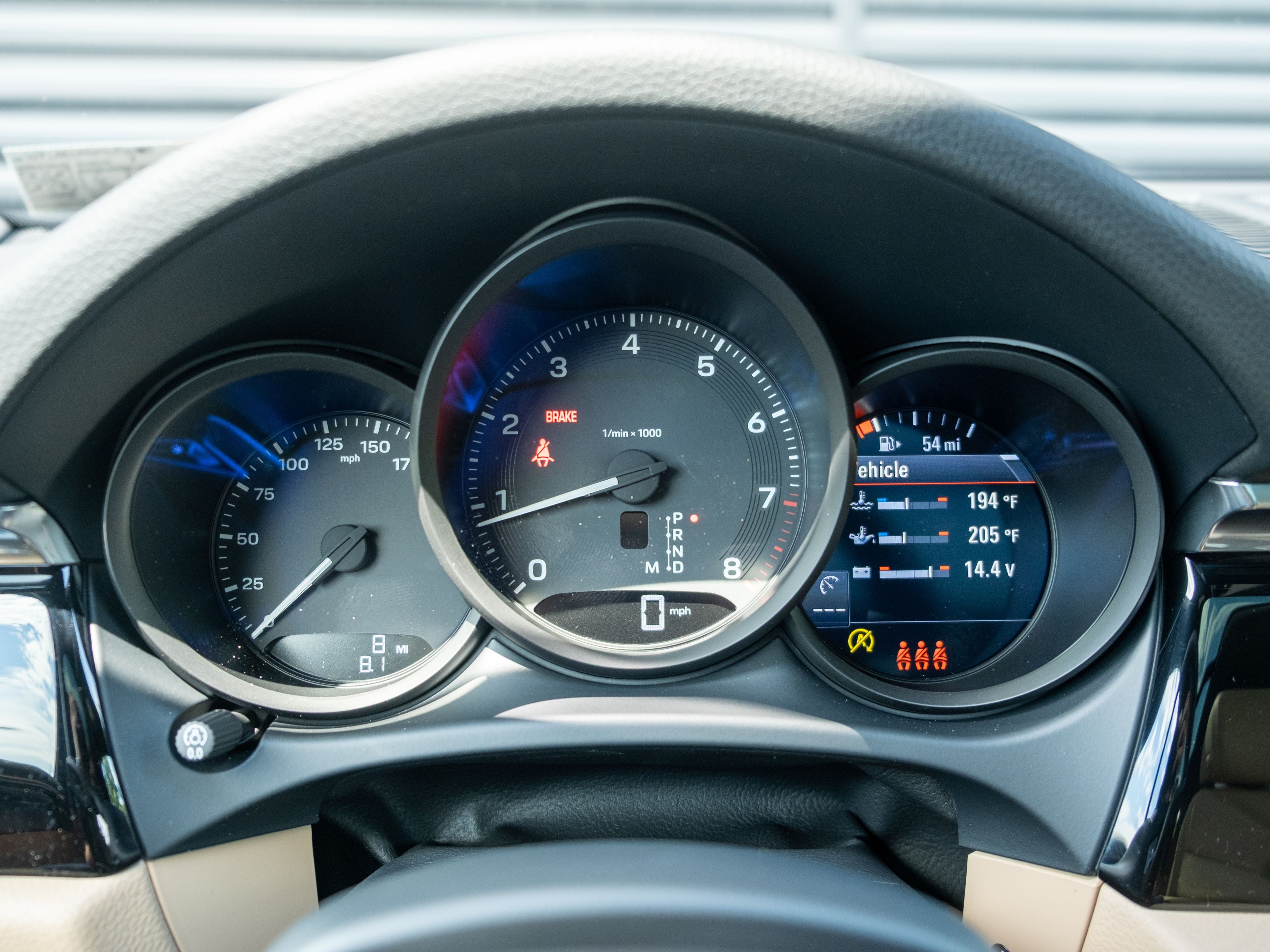 2026 Porsche Macan Base