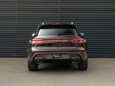2026 Porsche Macan Base