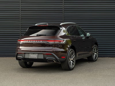 2026 Porsche Macan Base
