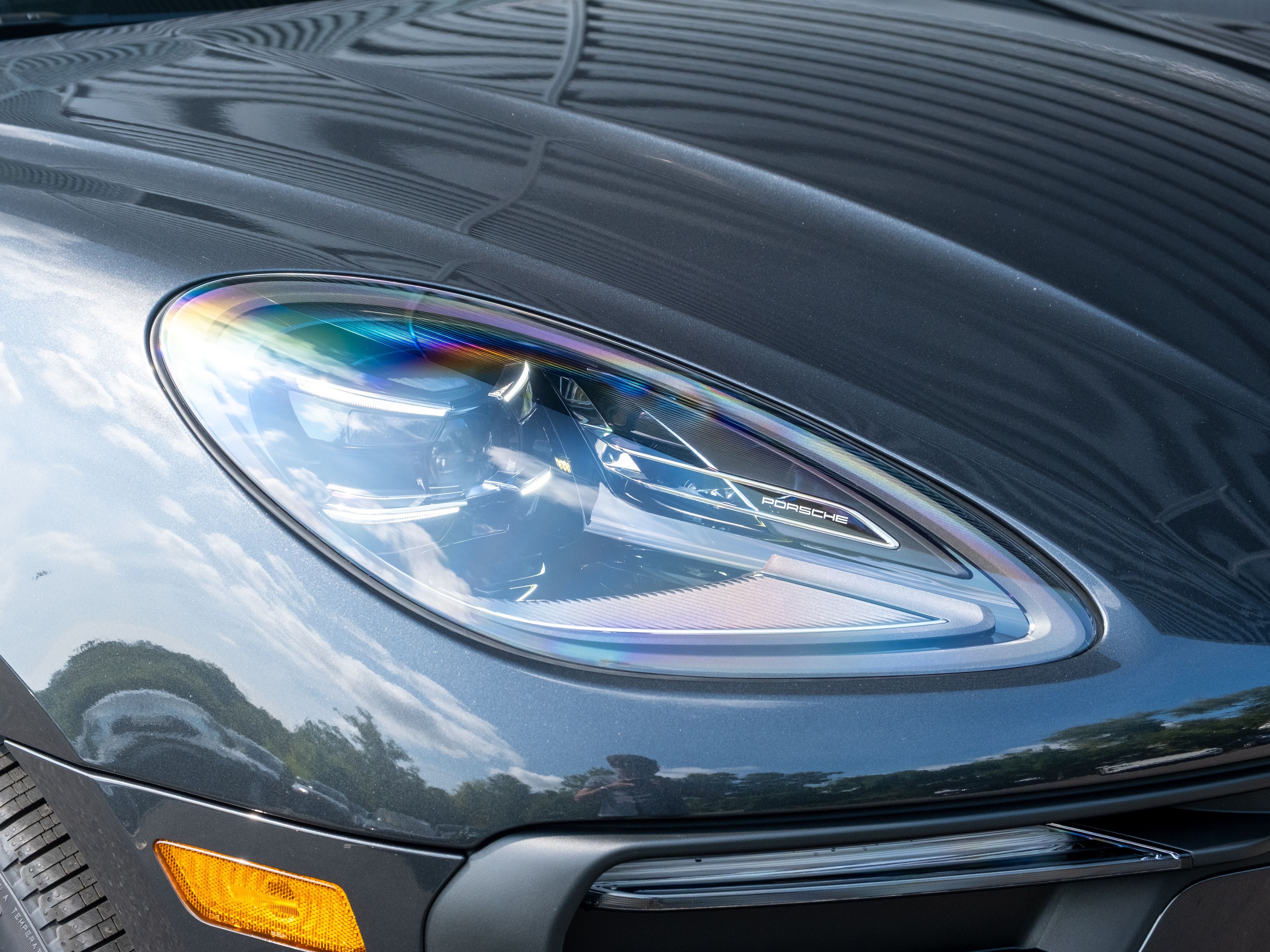 2026 Porsche Macan Base