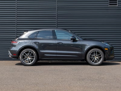 2026 Porsche Macan Base