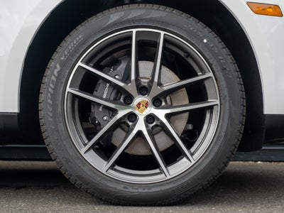 2026 Porsche Macan Base
