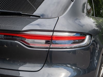 2023 Porsche Macan Base