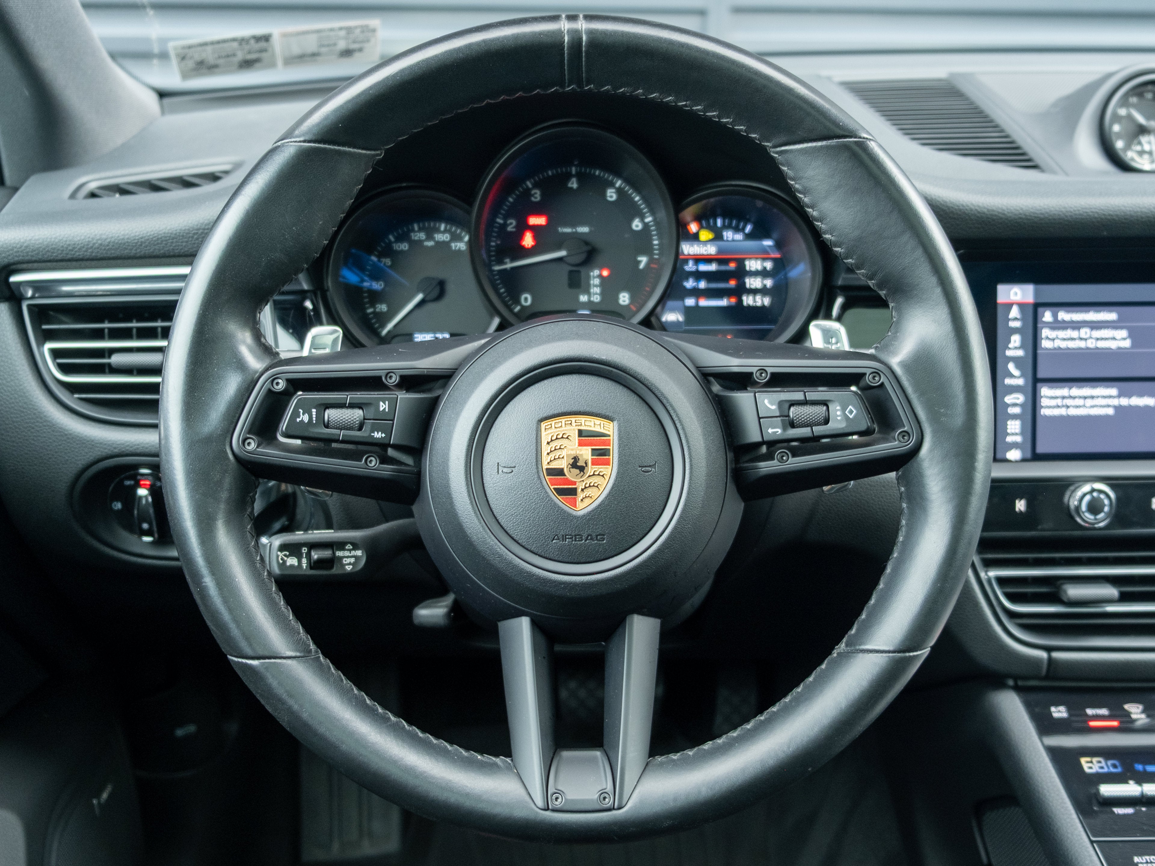 2024 Porsche Macan Base
