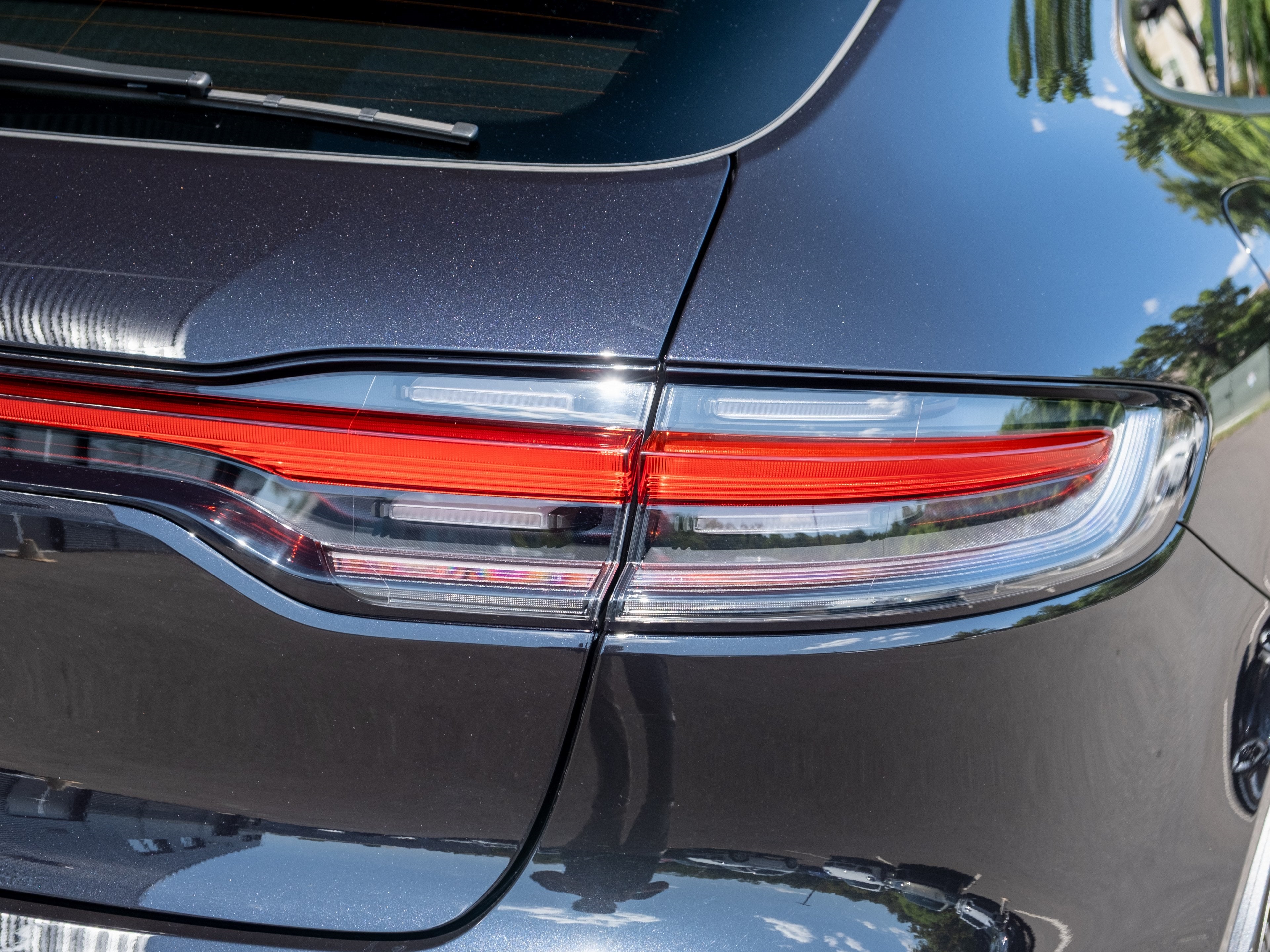 2026 Porsche Macan Base