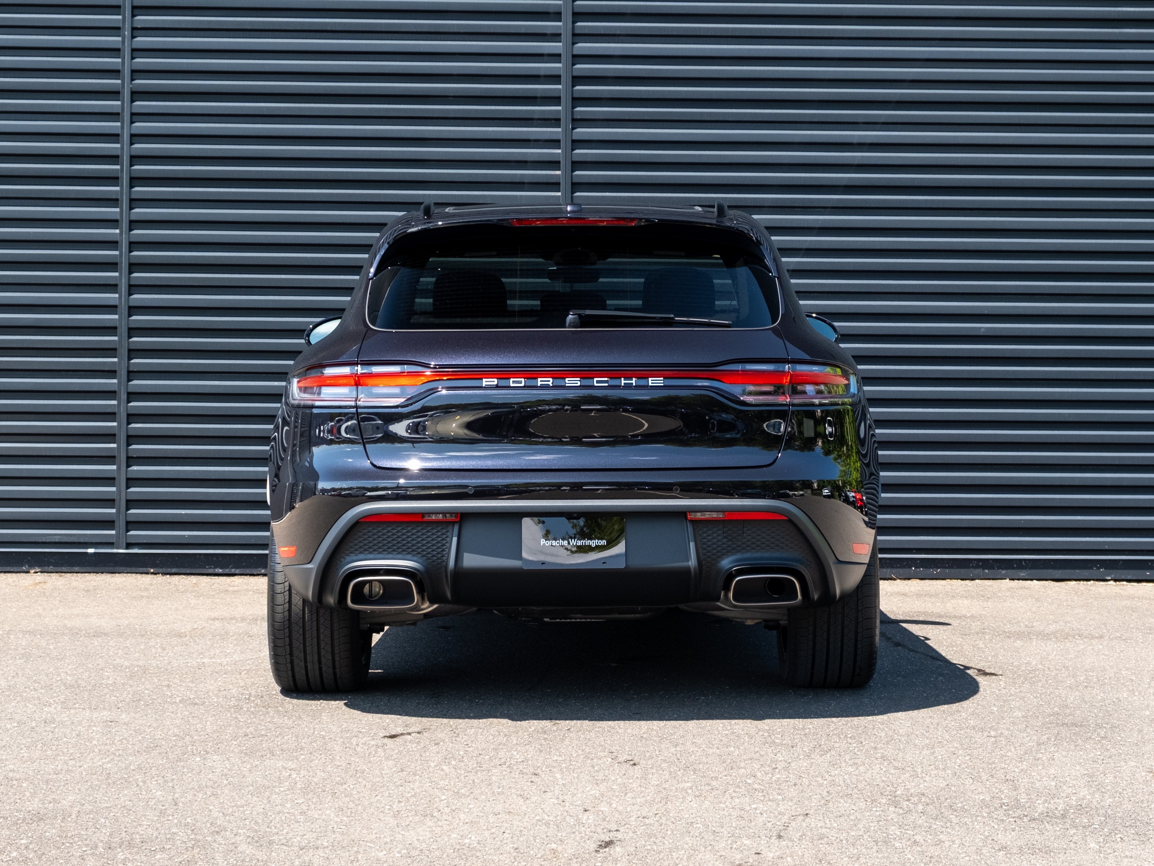 2026 Porsche Macan Base