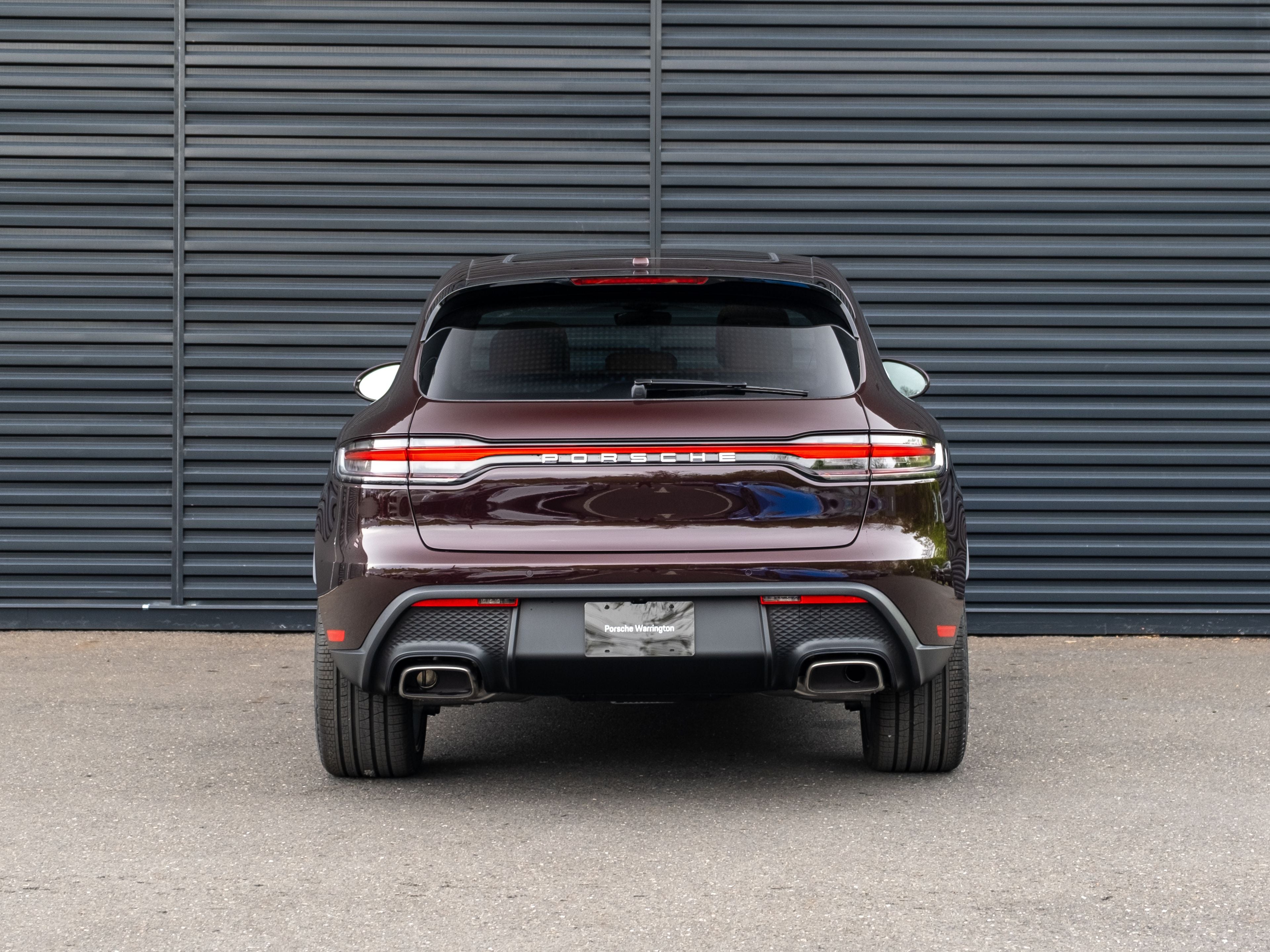 2026 Porsche Macan Base