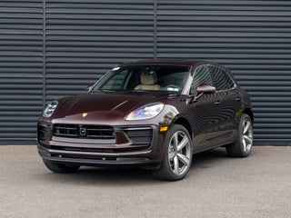 2026 Porsche Macan Base