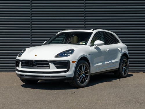 2026 Porsche Macan Base