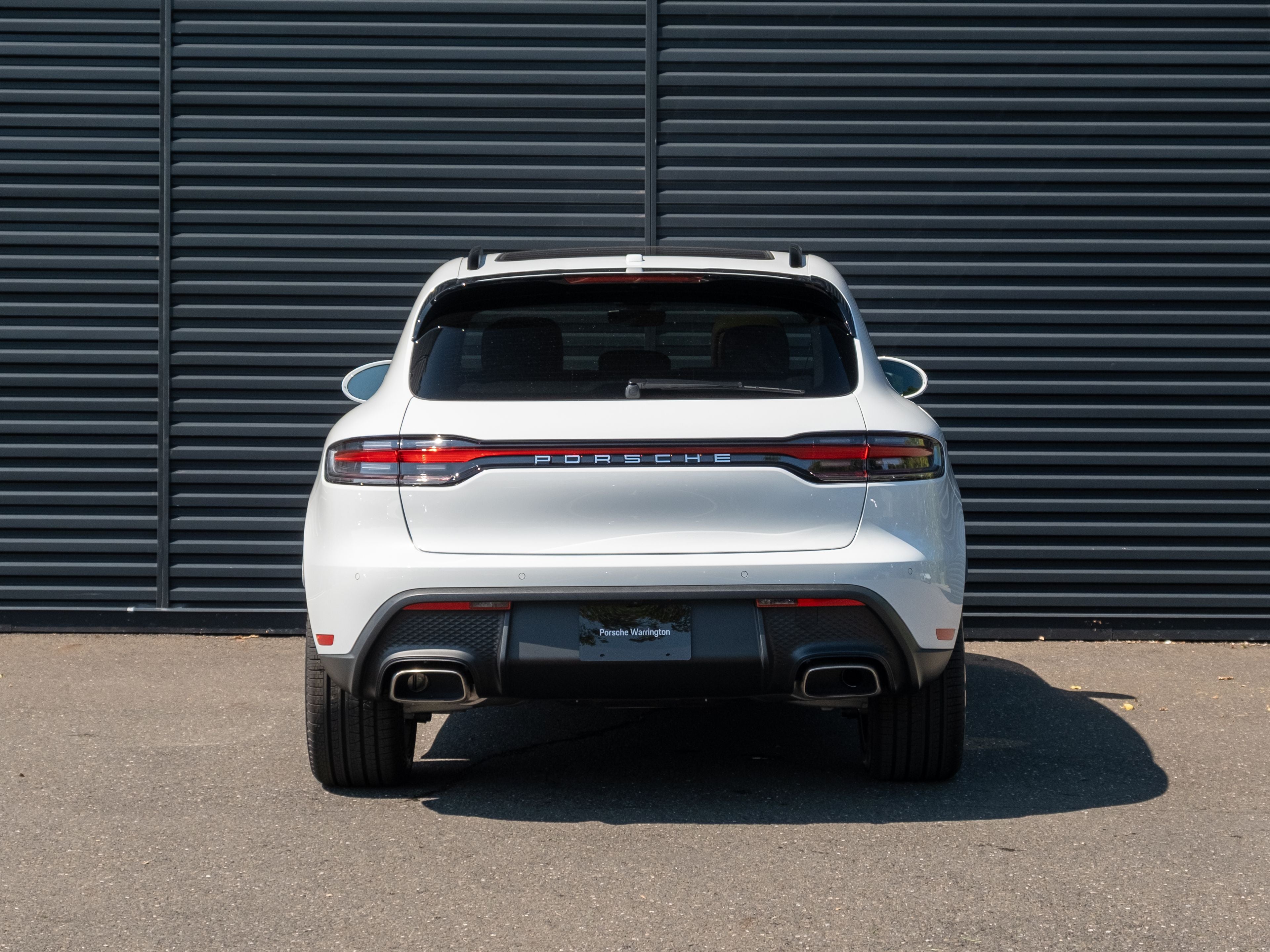 2026 Porsche Macan Base