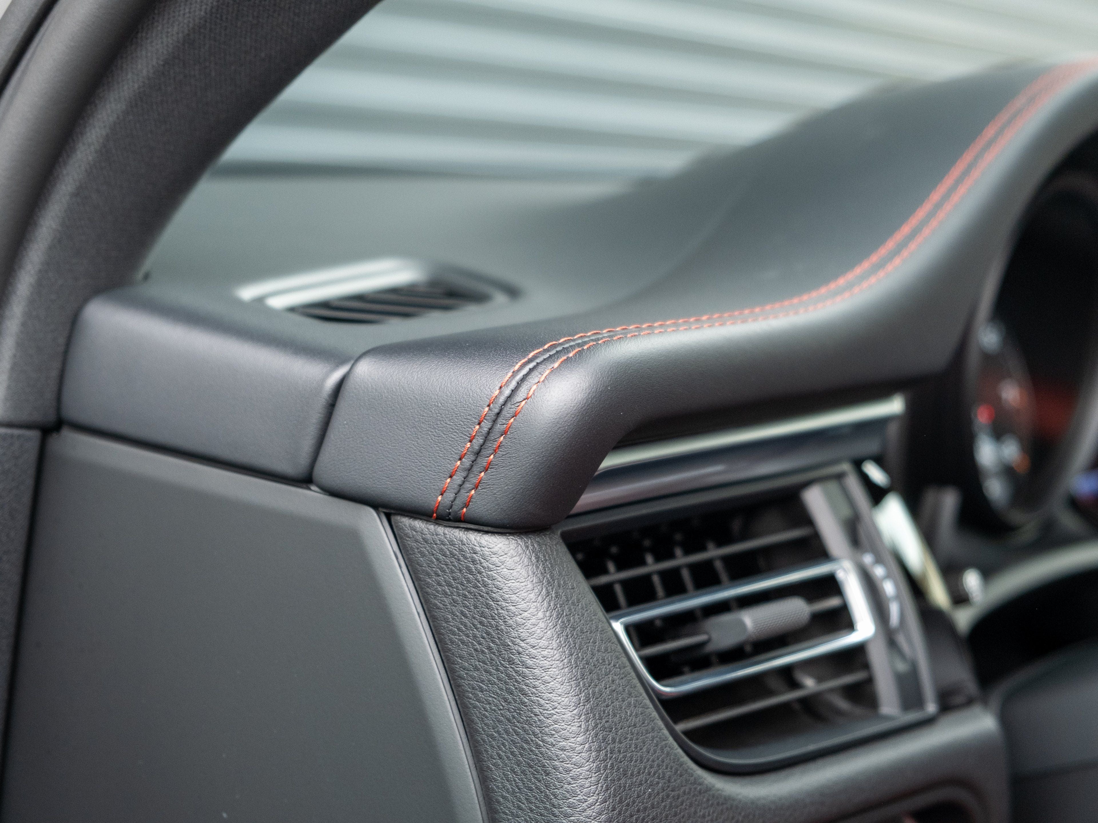 2021 Porsche Macan Base